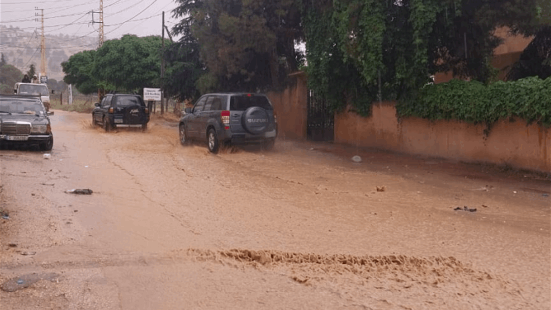 أمطار غزيرة وسيول في بعلبك