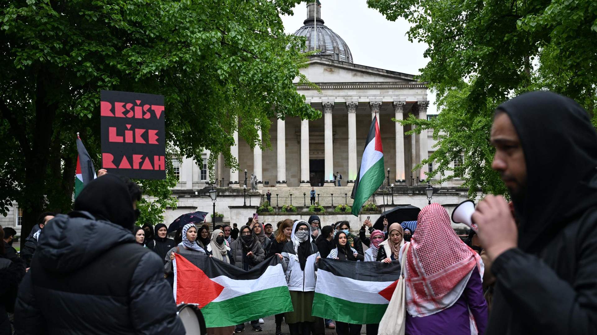 Students set up pro-Palestinian camp at Ireland&#39;s Trinity College