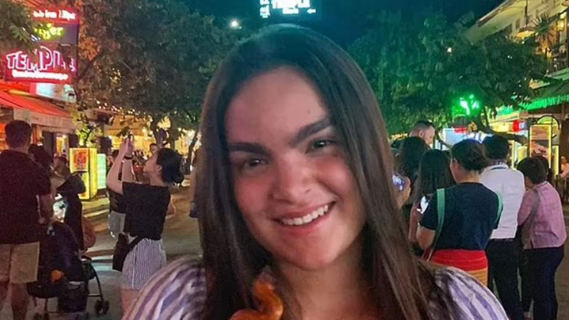 شابة تثير جدلا عبر مواقع التواصل الاجتماعي بعد اعترافها بأمر غريب... وشروط صادمة يخضع لها حبيبها!