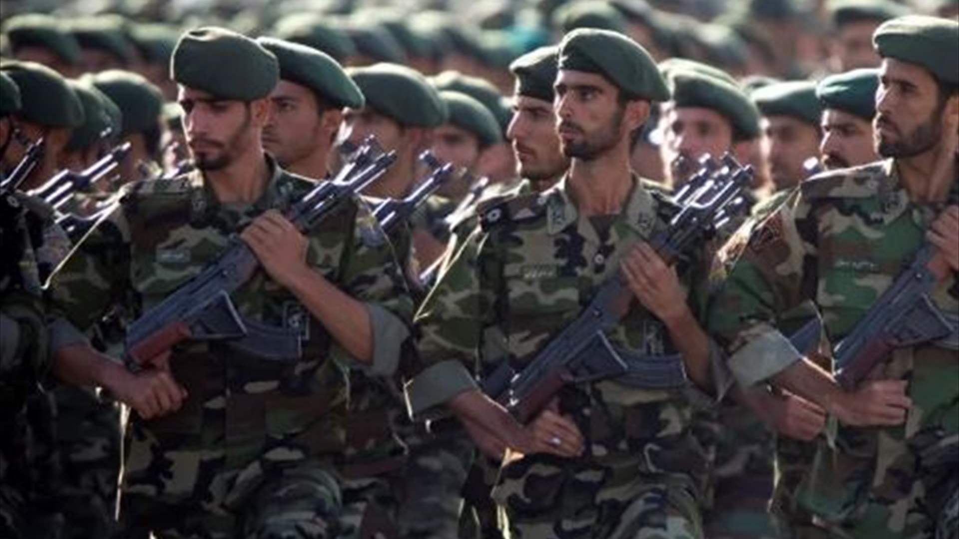 طهران بدأت بوضع خطط لإجلاء عناصر &quot;الحرس الثوري&quot; ونقل مقاره إلى مناطق قريبة من لبنان (الشرق الأوسط)