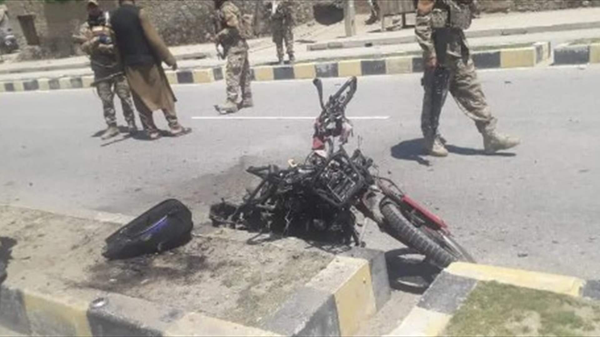مقتل 3 عسكريين وإصابة 5 في انفجار في شمال أفغانستان