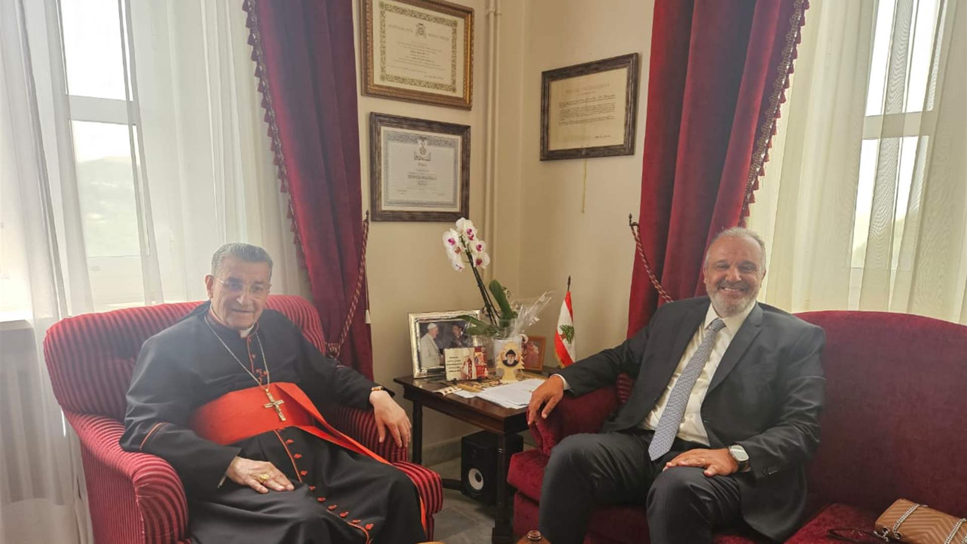 بوشكيان للبطريرك الراعي: وزارة الصناعة تضبط العمالة الأجنبية غير الشرعية في المصانع