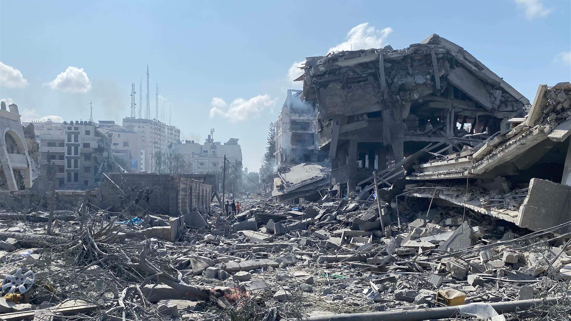 Israeli Military Escalates Operations in Gaza: Targets and Evacuations