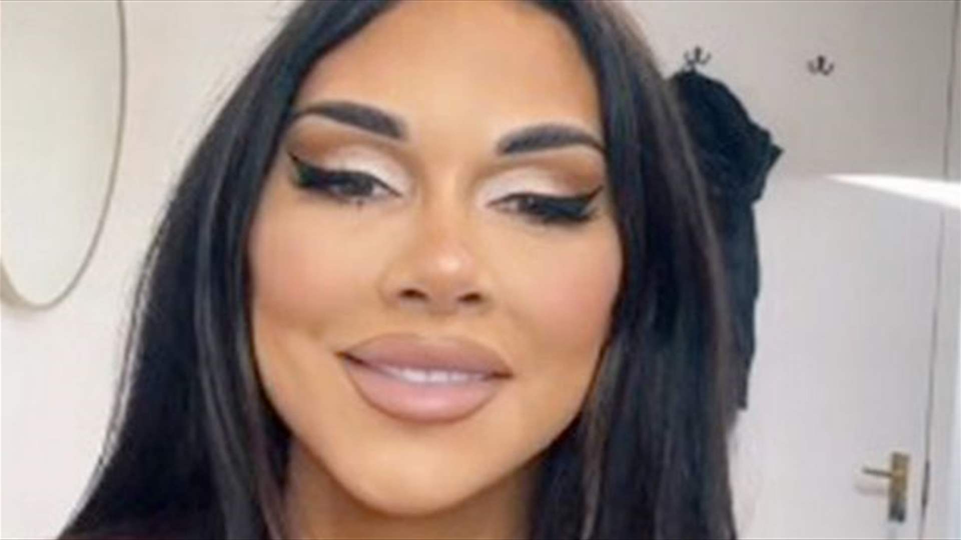 &quot;شوّهت وجهها&quot;... خبيرة تجميل تكشف: هذه هي الجراحة التجميلية الوحيدة التي أتجنبها! (فيديو)
