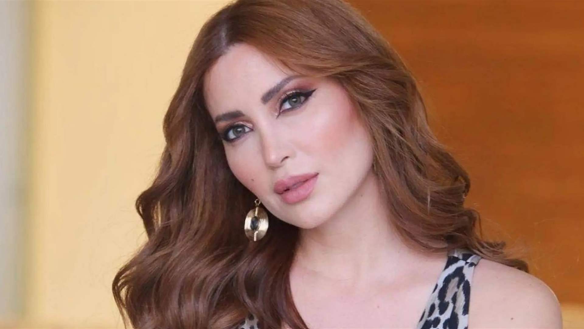 ممنوعة من السفر... هذا ما حصل مع نسرين طافش أثناء توجهها إلى دبي