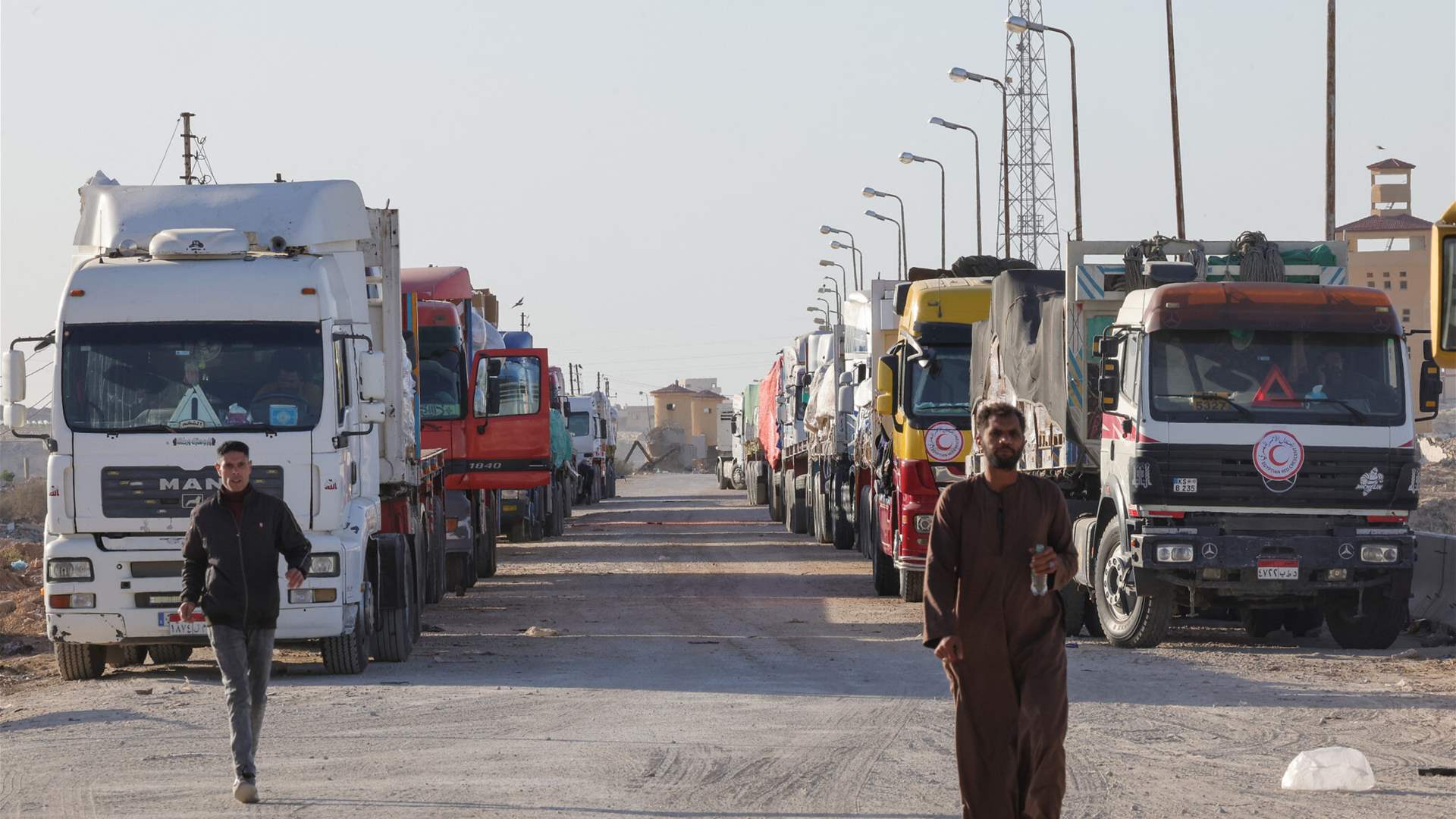 US: 50 aid trucks entered Gaza on Sunday, 'this is not enough'