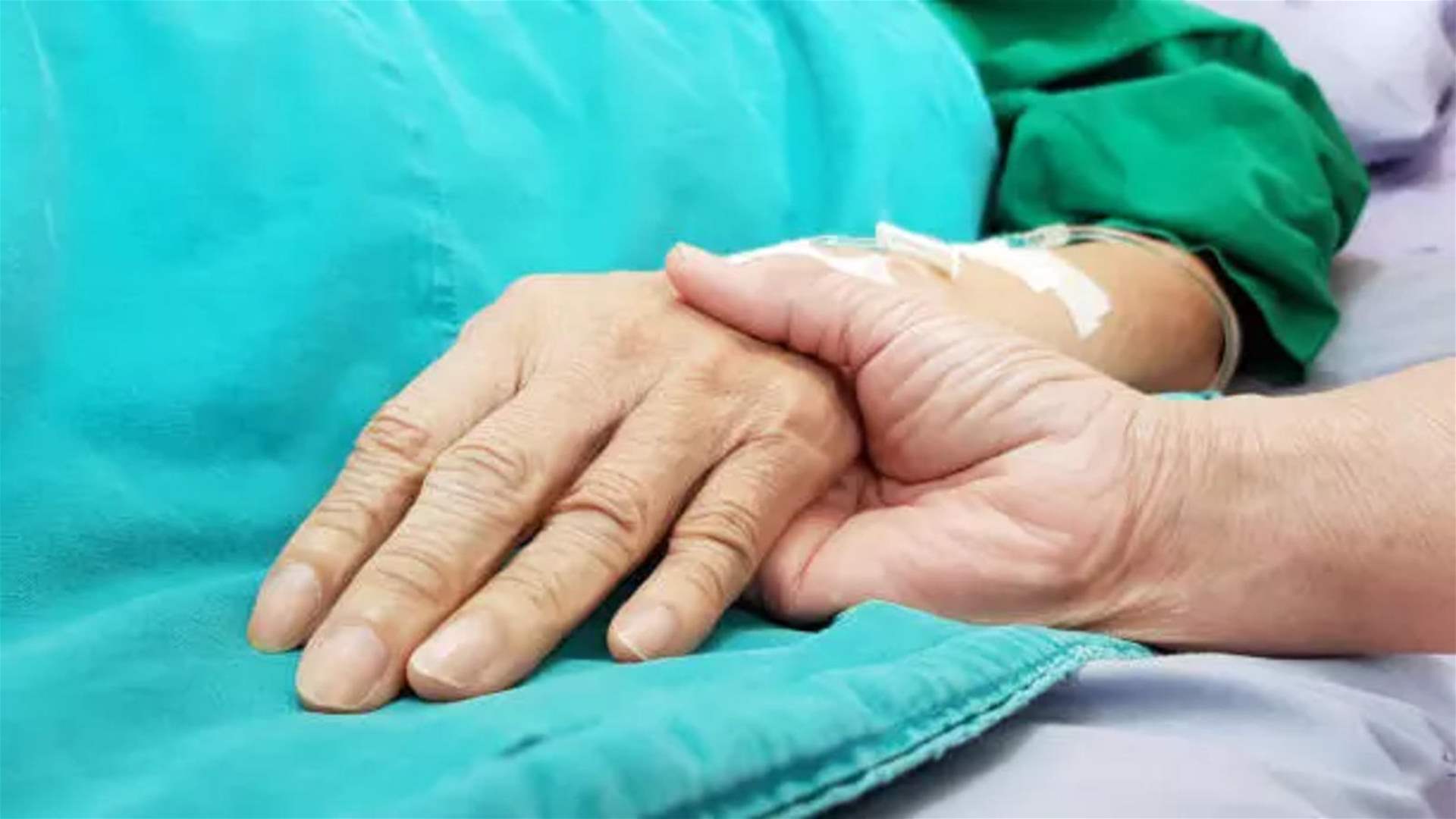 "أنا مستعدة للرحيل"... شابة تثير الجدل بعد قرارها بإنهاء حياتها بطريقة صادمة!