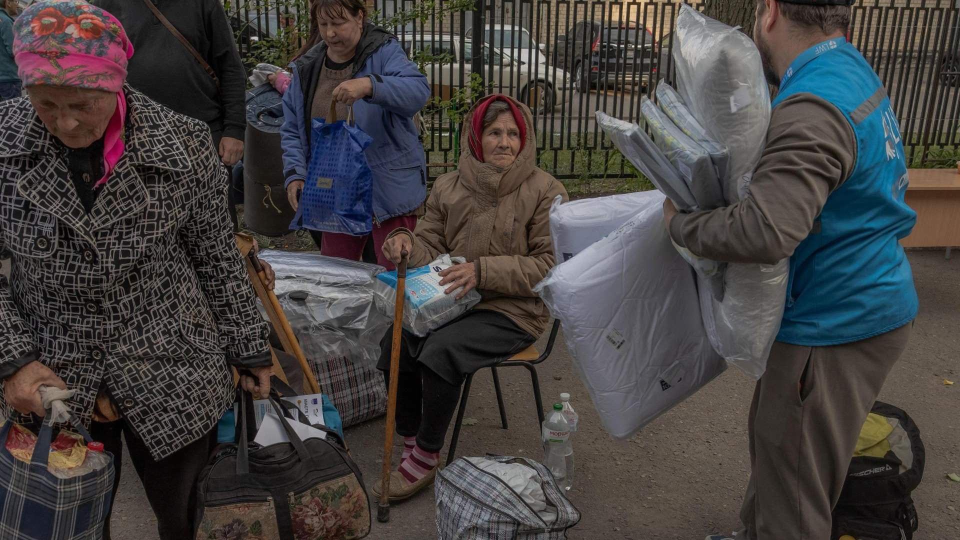 Evacuation of around 10,000 people in Kharkiv due to Russian attack