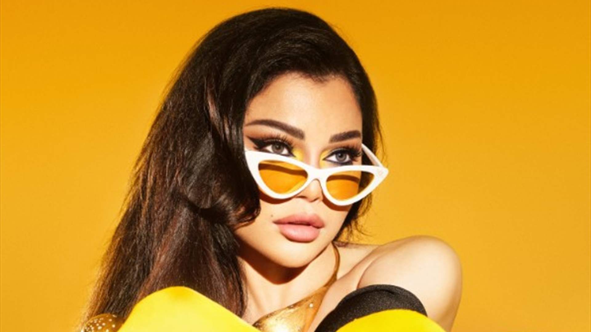 "يا نحلة" لهيفاء وهبي تواصل رحلتها المليونيّة.. فيديو مُبتكر جديد أشعل الإنترنت