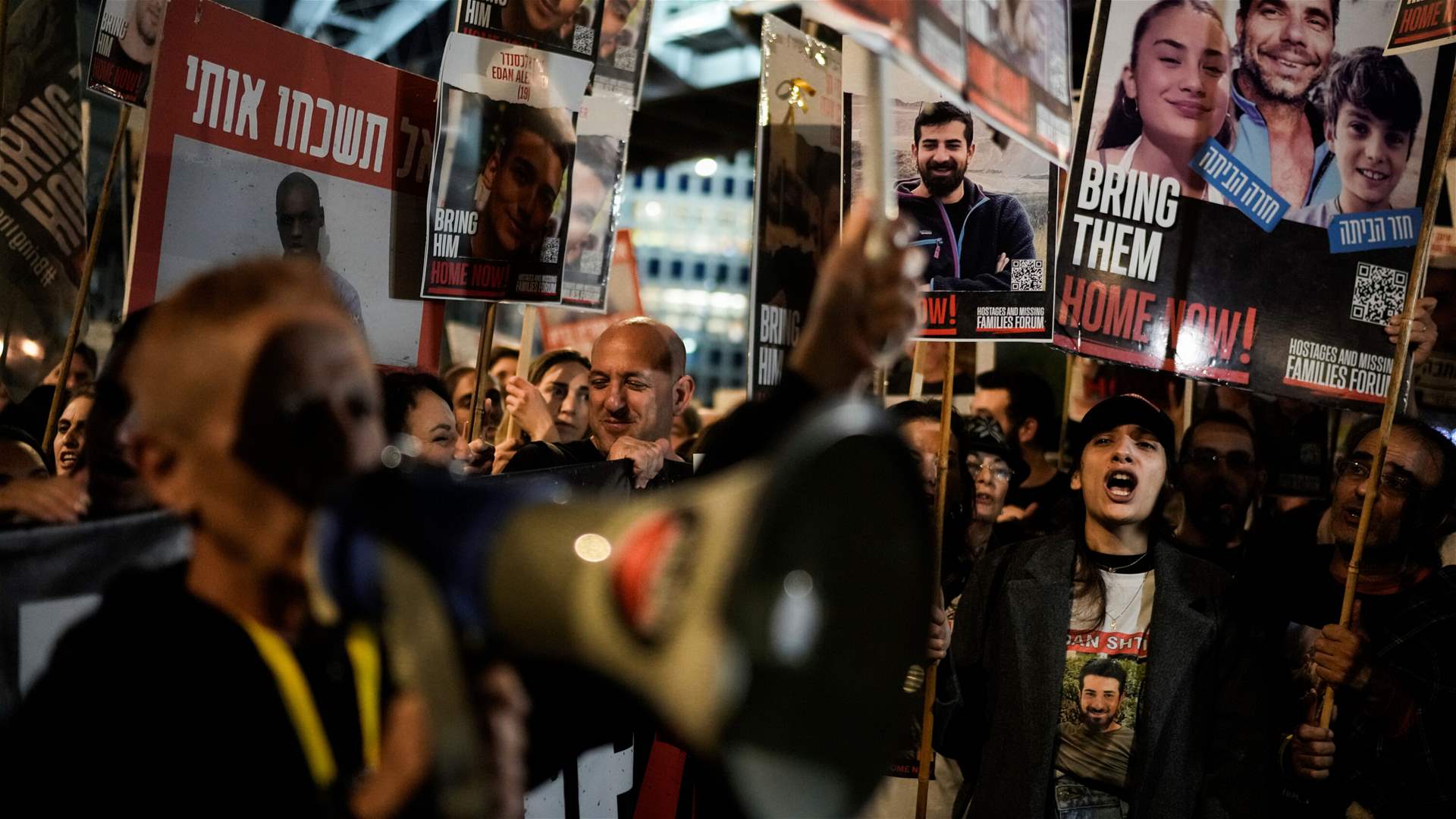 Israeli War Cabinet Agrees to Resume Negotiations Amid Pressure from Hostages&#39; Families 