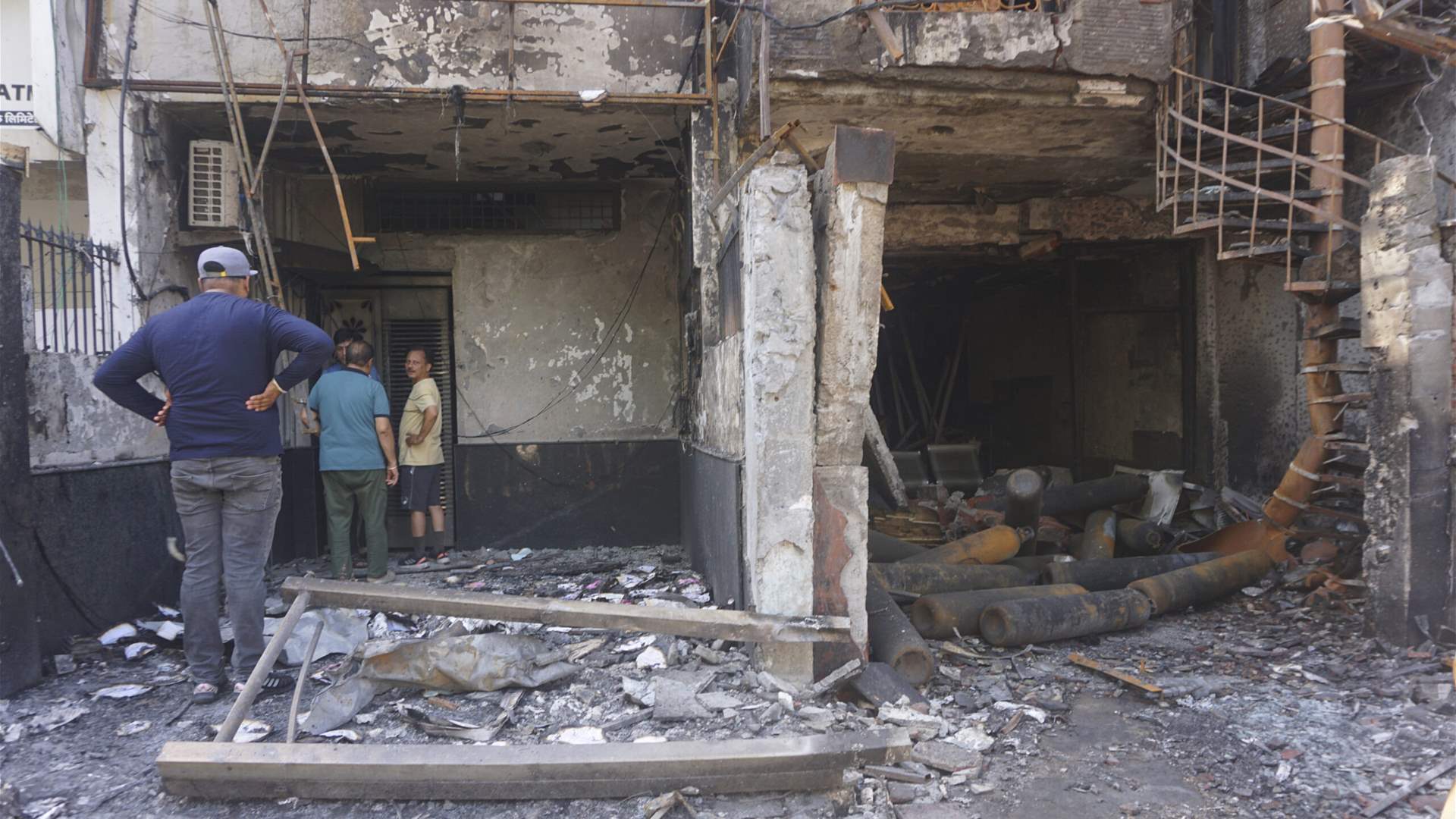 Fire kills six newborns at hospital in New Delhi, India 