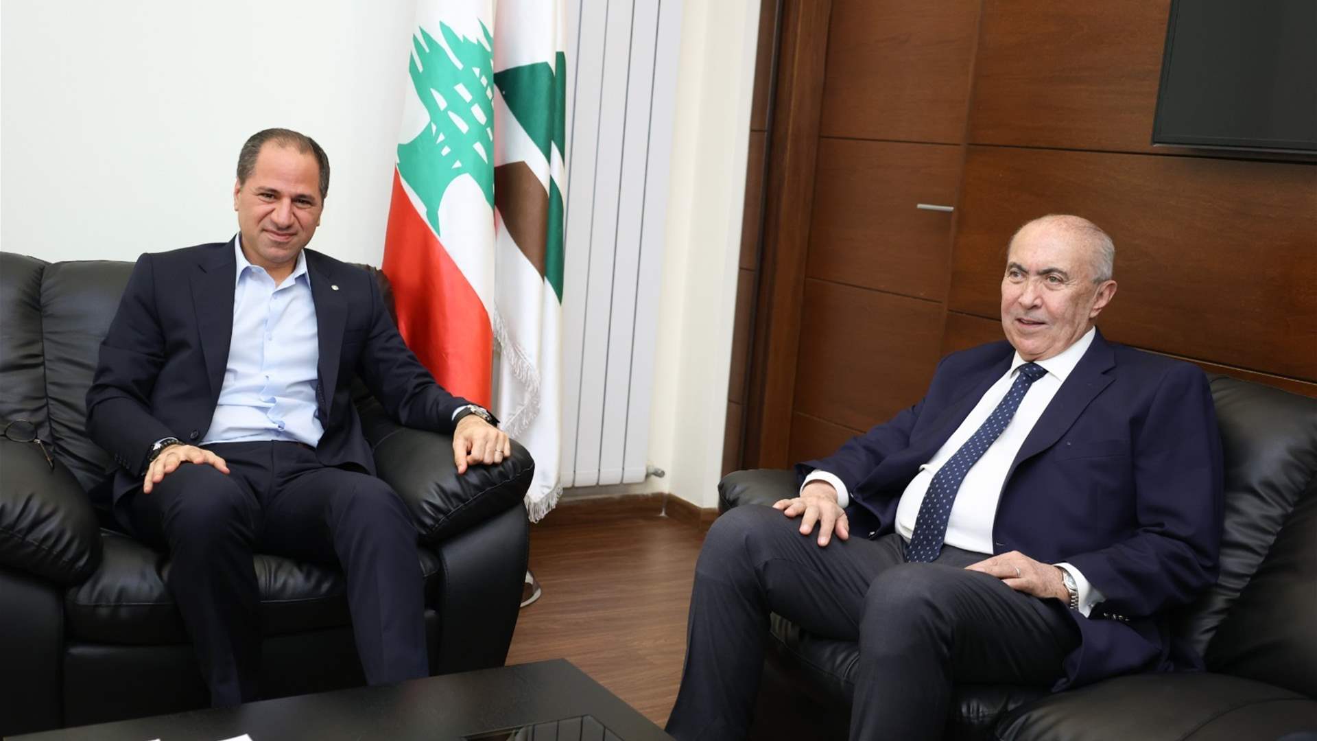 الجميل التقى مخزومي: نسعى لتسهيل انتخاب رئيس على عكس المعطلين.. مخزومي: نعمل على تقريب وجهات النظر