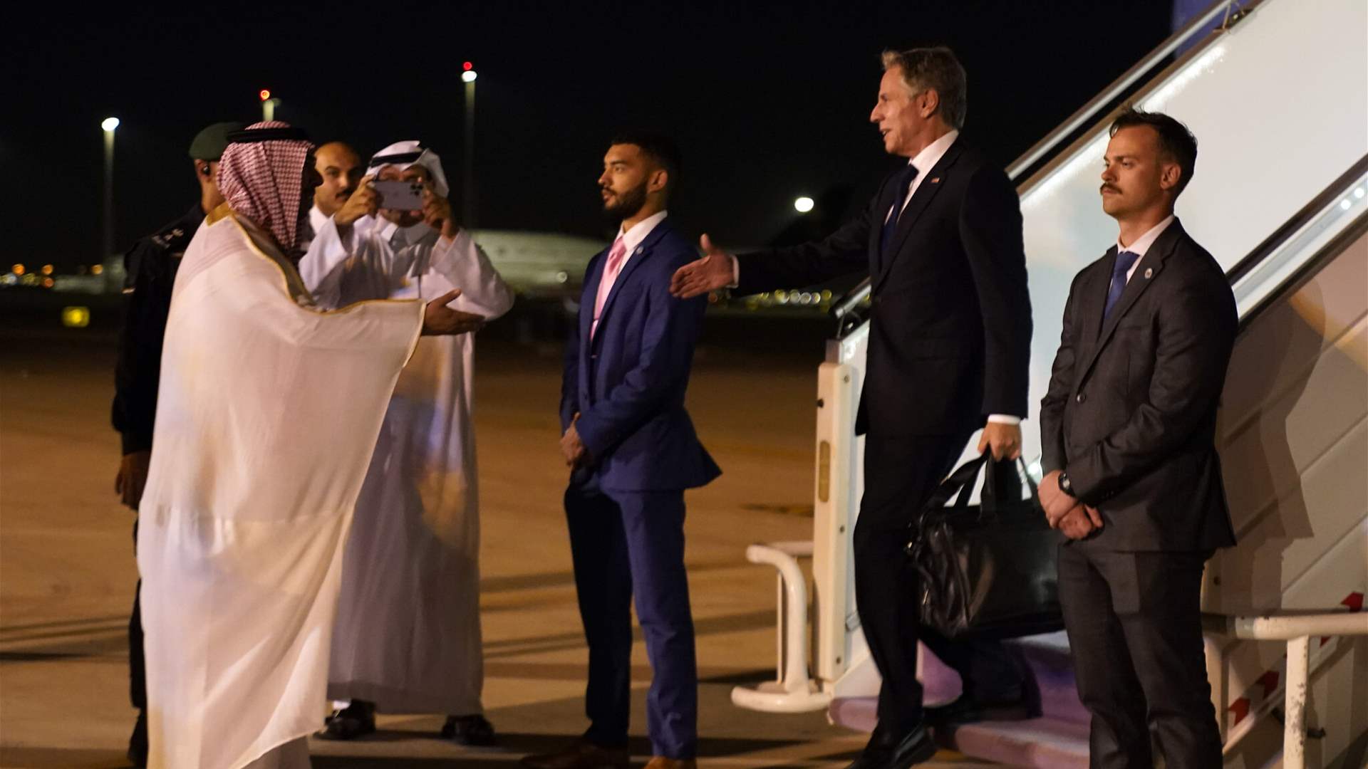 Egyptian, Qatari, and US security leaders to meet in Doha on Wednesday to discuss ceasefire in Gaza