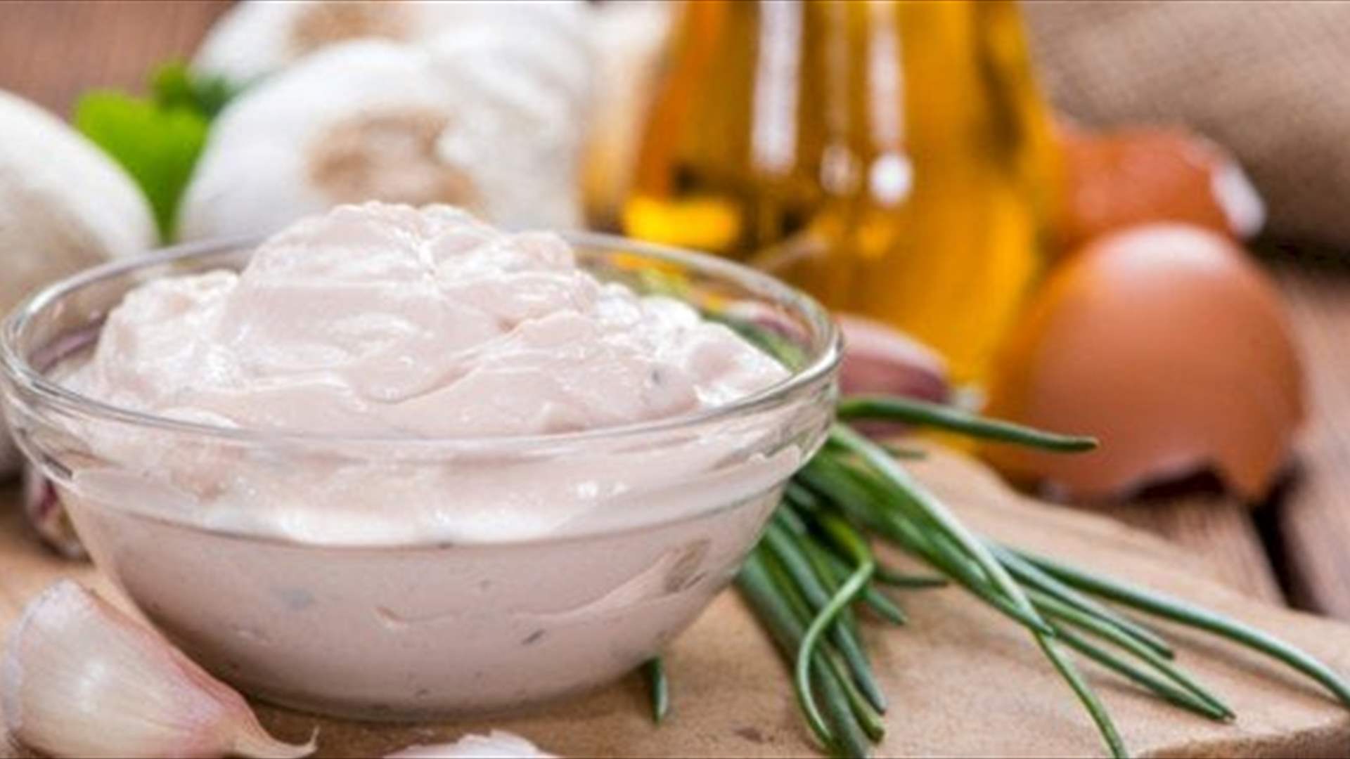 لبنان إلى العالمية مجدداً... والسبب صلصة الثوم! (صورة)