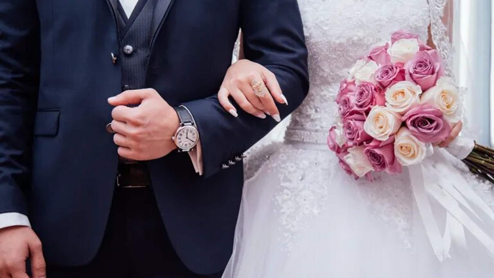 عشيّة حفل زفافها... عروس تنجو من الموت بأعجوبة بعد تعرّضها لحادث مروّع!
