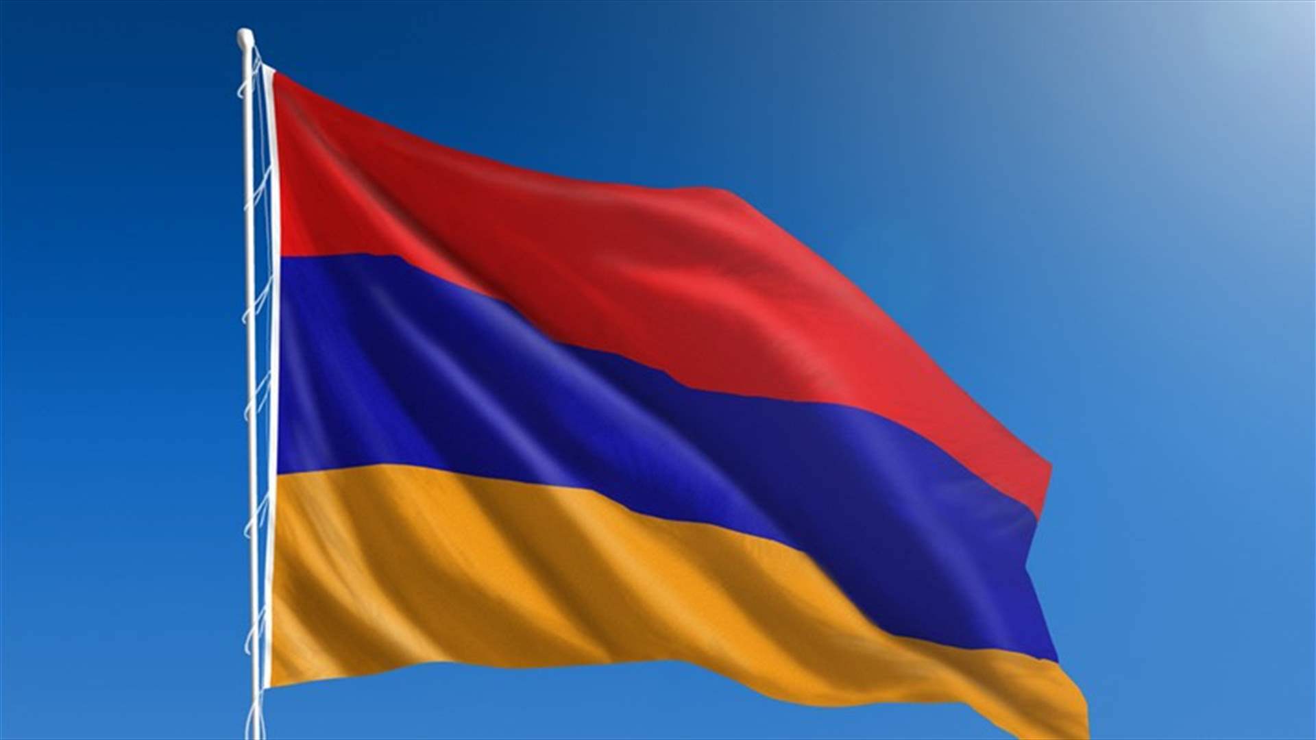 الآلاف يتظاهرون في أرمينيا ضد رئيس الوزراء
