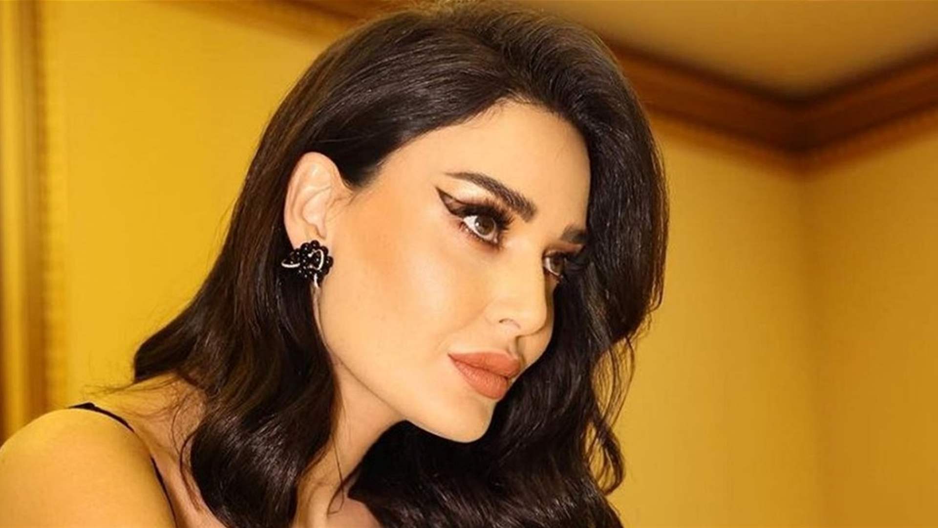 إبنة سيرين عبد النور كالعروس في فستانٍ أبيض.. هكذا احتفلت بعيد ميلادها (فيديو)