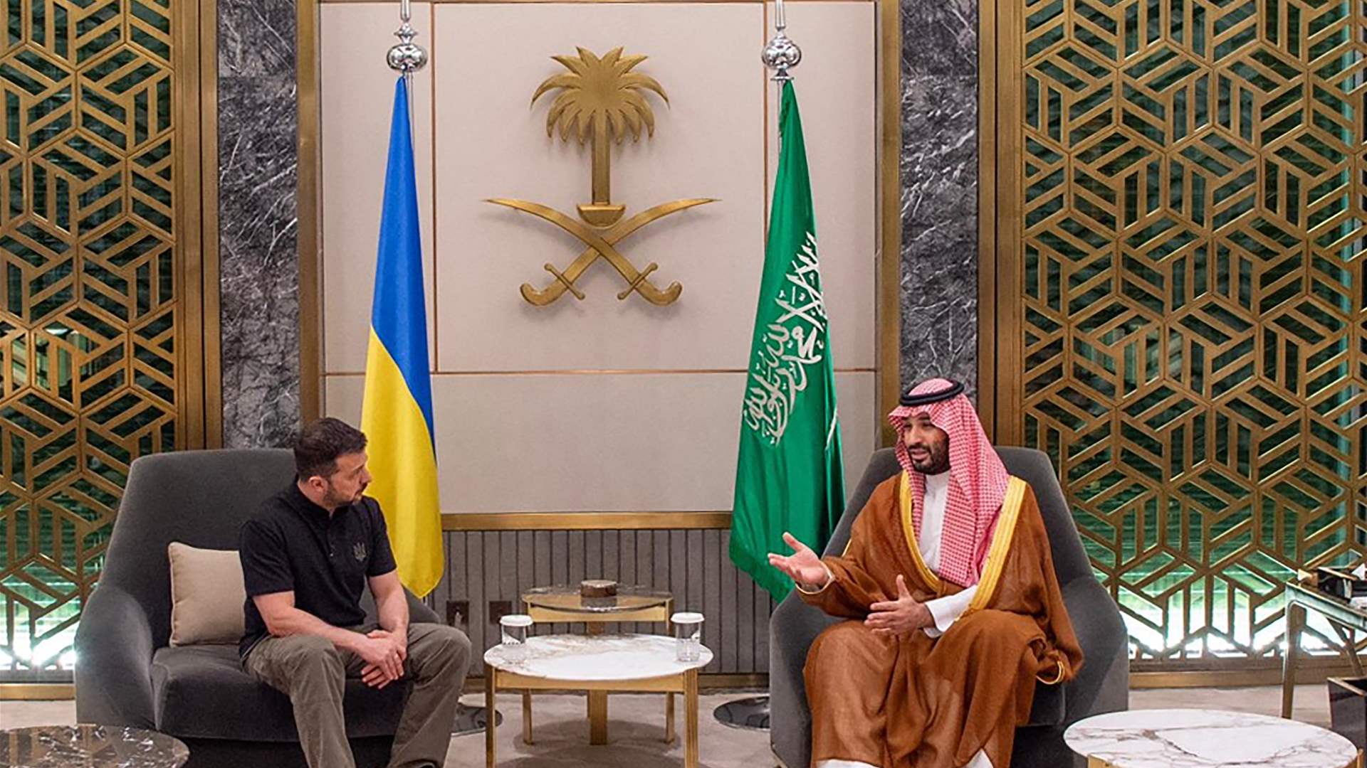 Zelensky reports discussing peace summit preparations with Saudi crown prince