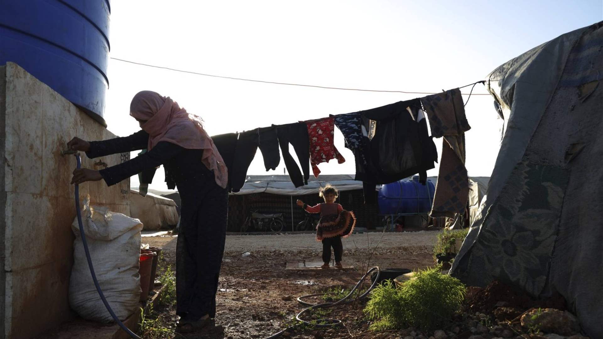 UN refugee agency says record 117 million people forcibly displaced in 2023