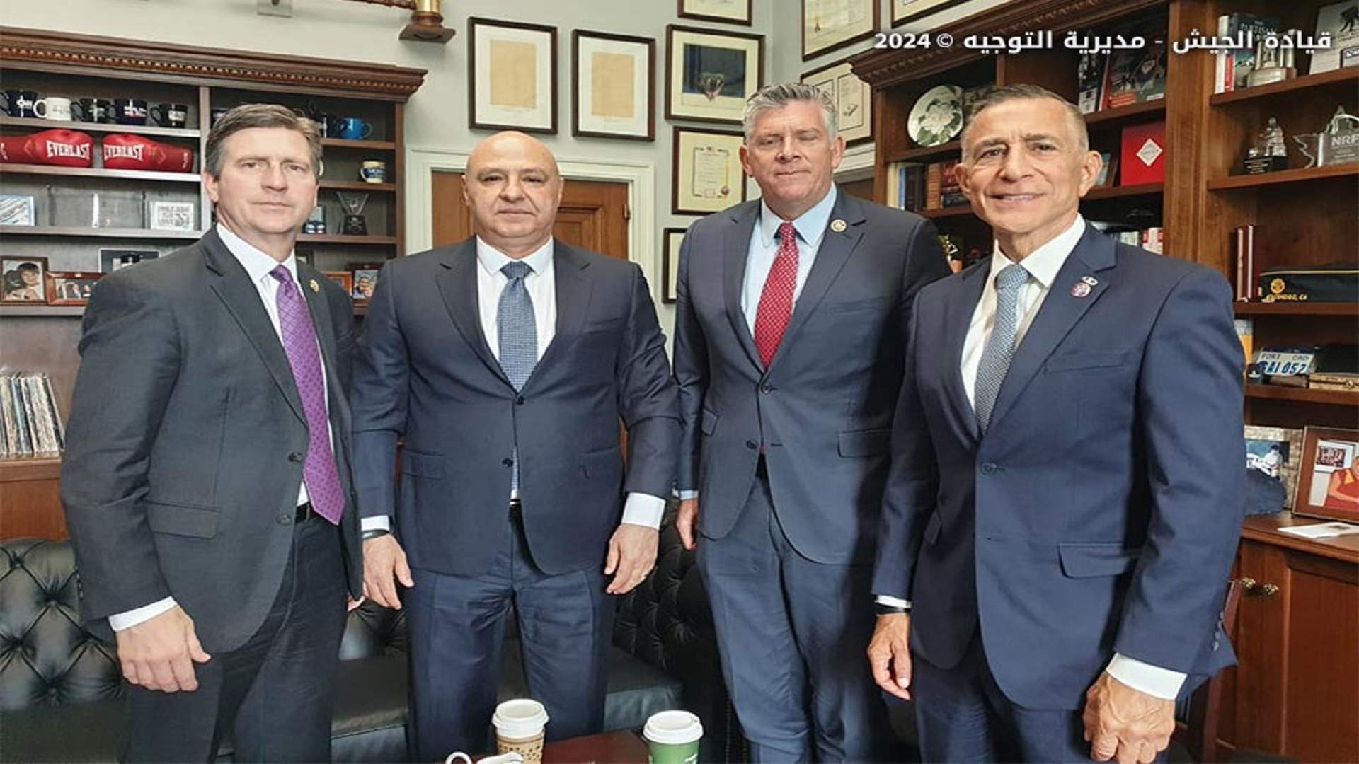 قائد الجيش يواصل لقاءاته ضمن إطار زيارته إلى الولايات المتحدة