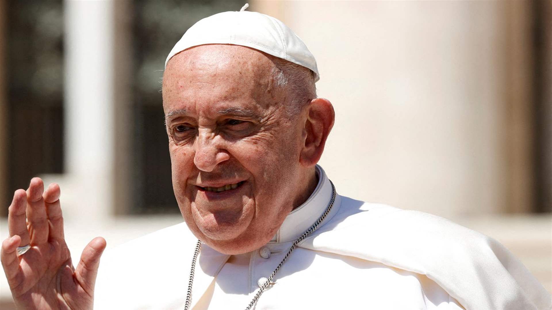 Pope at G7 calls for ban on &#39;lethal autonomous weapons&#39;