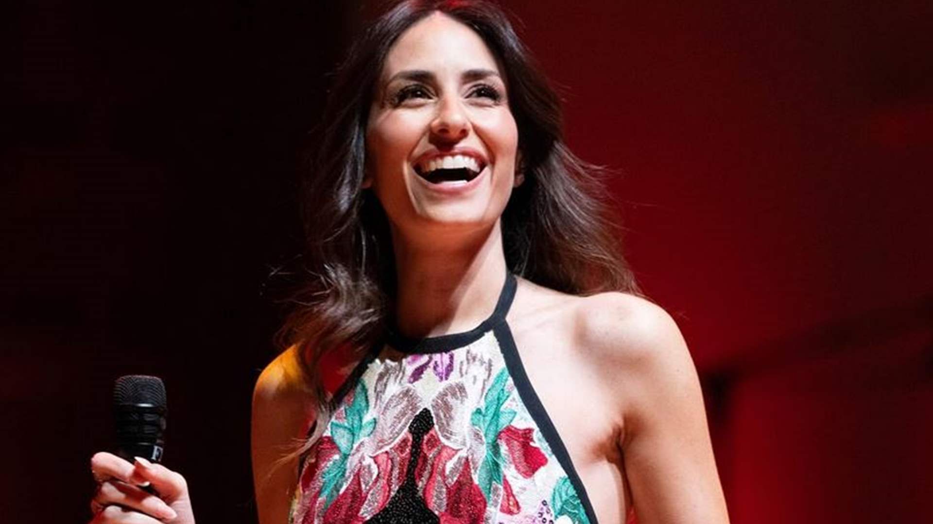 "الحياة معك مليئة بالحب والكثير من المرح... نحن نحبك"... هبة طوجي تعايد زوجها بعبارات مؤثرة (صورة)