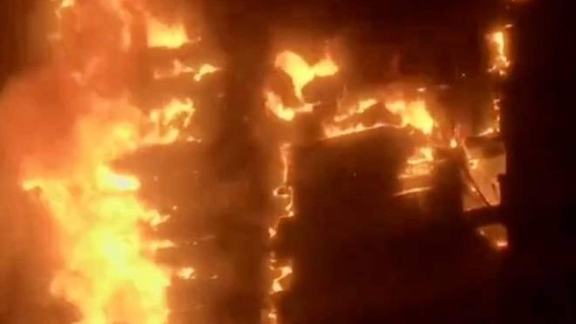 قتلى بحريق في مستشفى في إيران