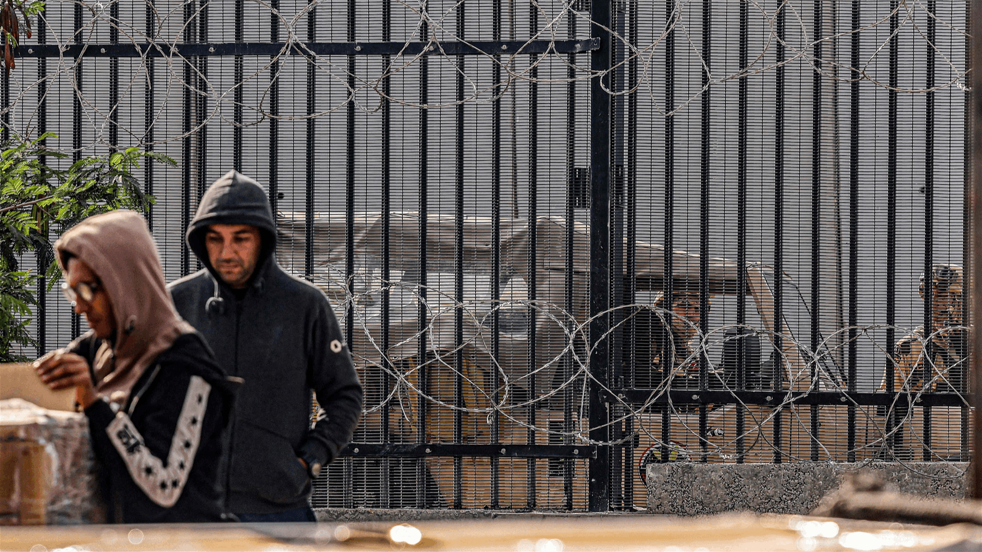 21 Gaza cancer patients enter Egypt via Kerem Shalom crossing