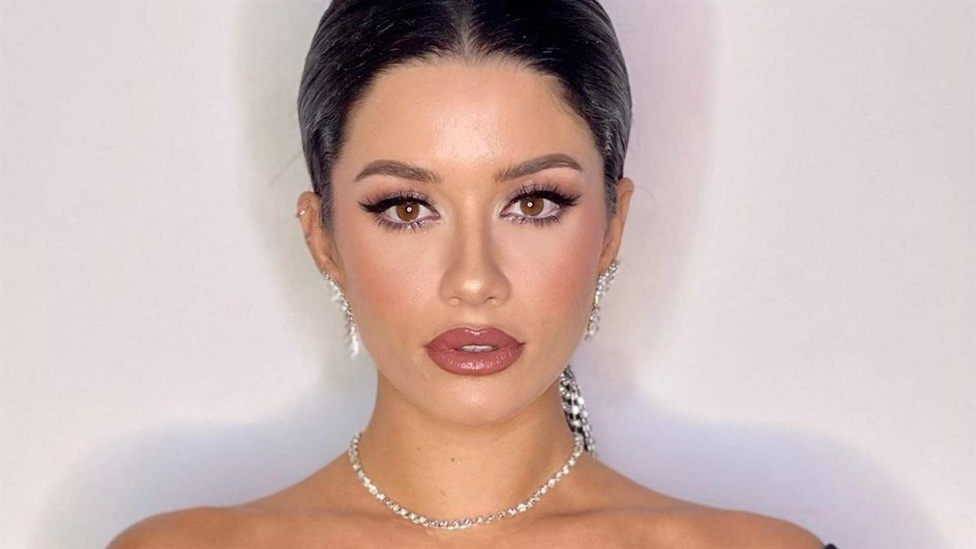 سينتيا خليفة بالمايوه في إيبيزا... أجواء صيفيّة بإمتياز (صور)