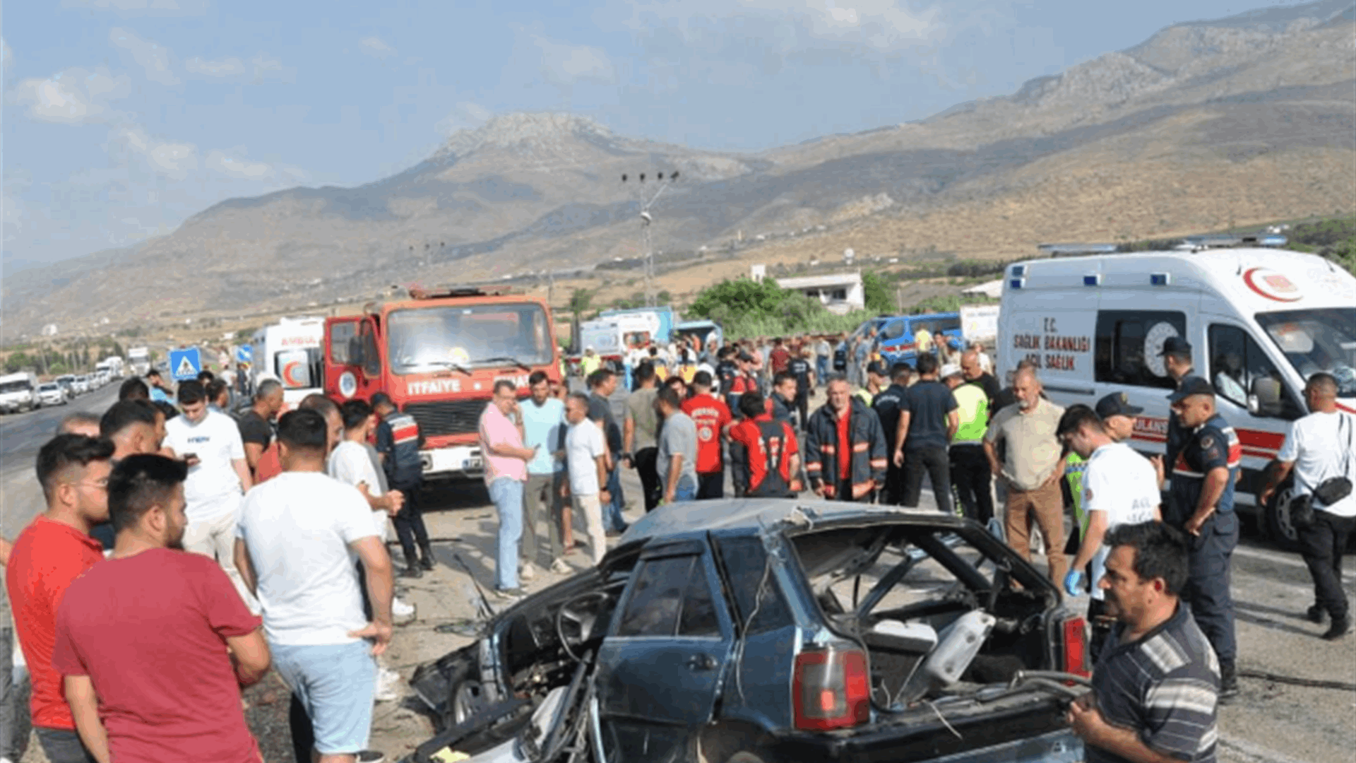 قتلى وجرحي باصطدام حافلتين في تركيا 