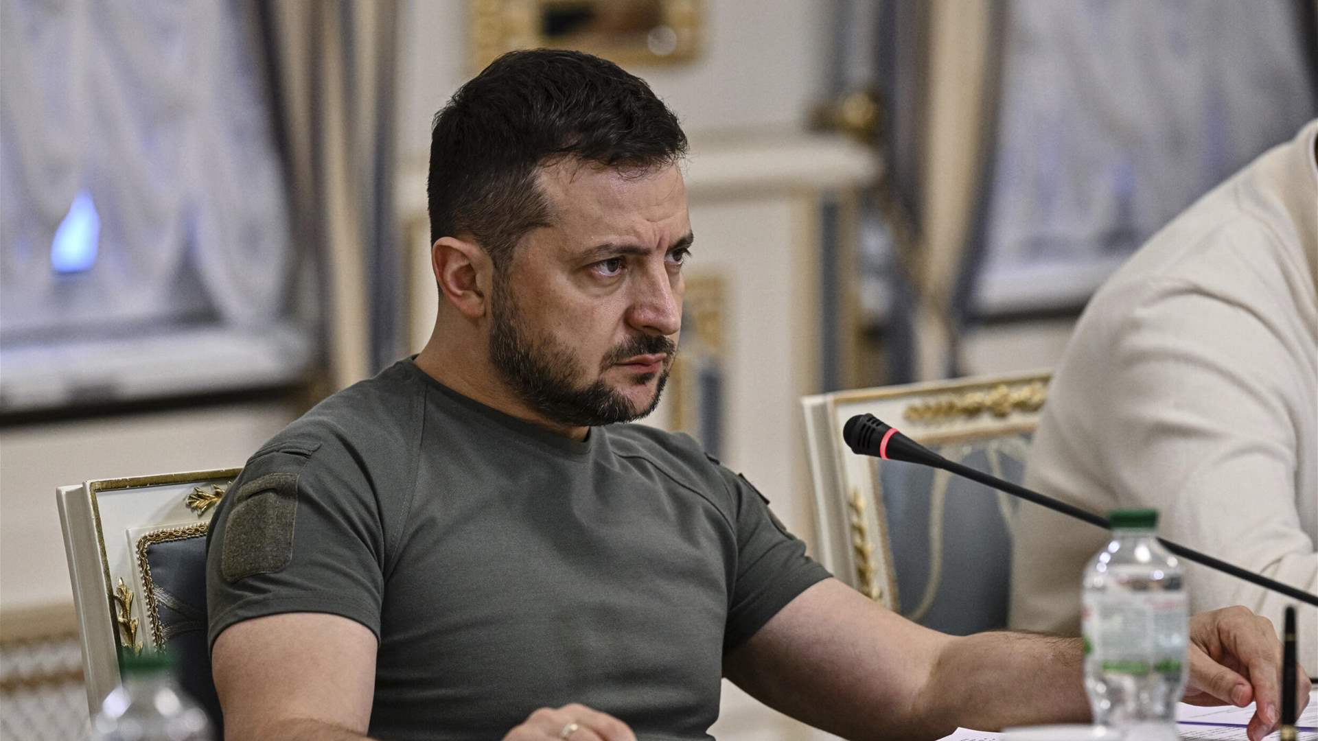 زيلينسكي: لتسريع القرارات التي نحتاج إليها وتأخيرها في هذه الحرب يعني خسارة أرواح بشريّة