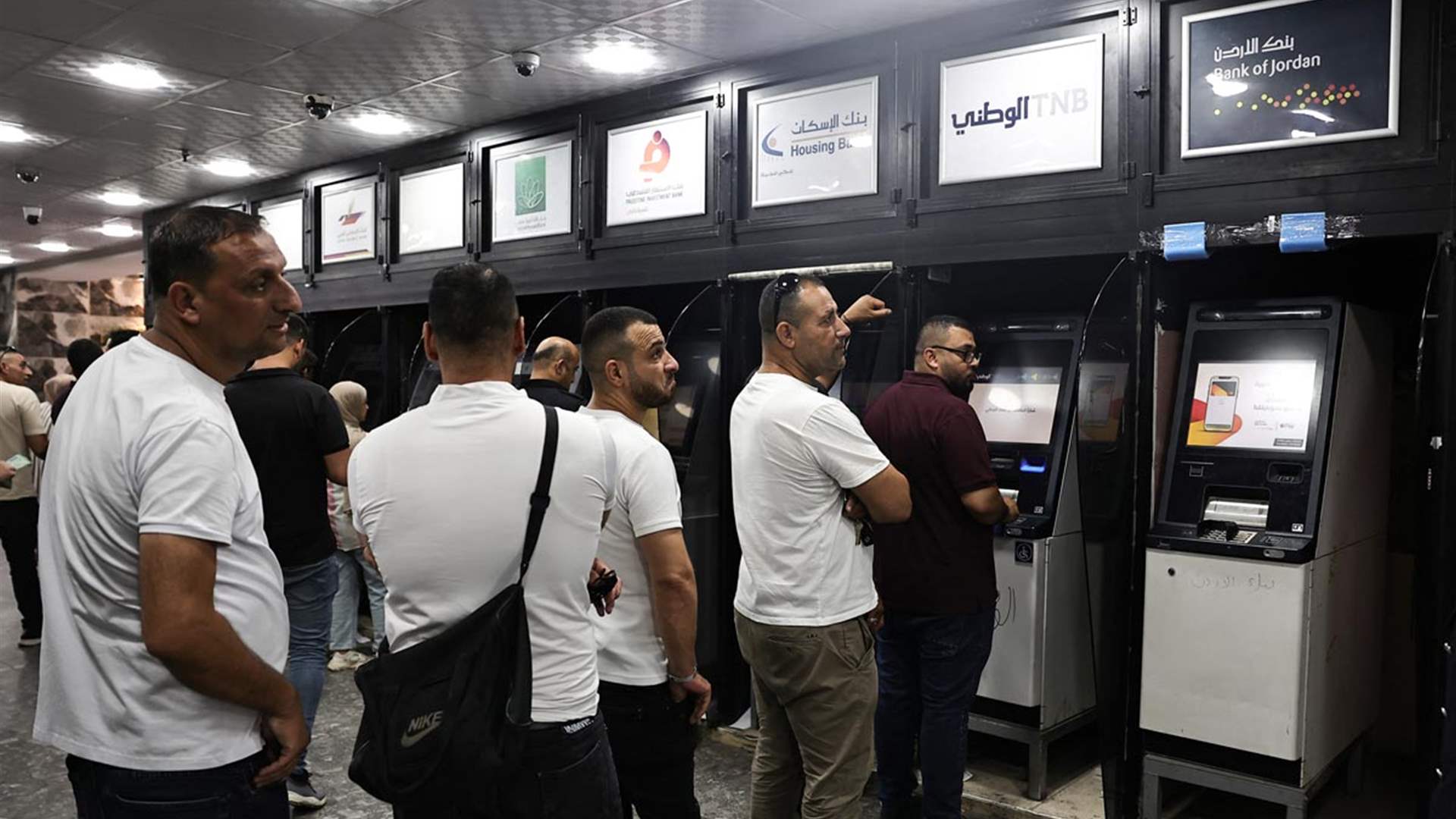 Israel extends period for cooperation between Israeli and Palestinian banks