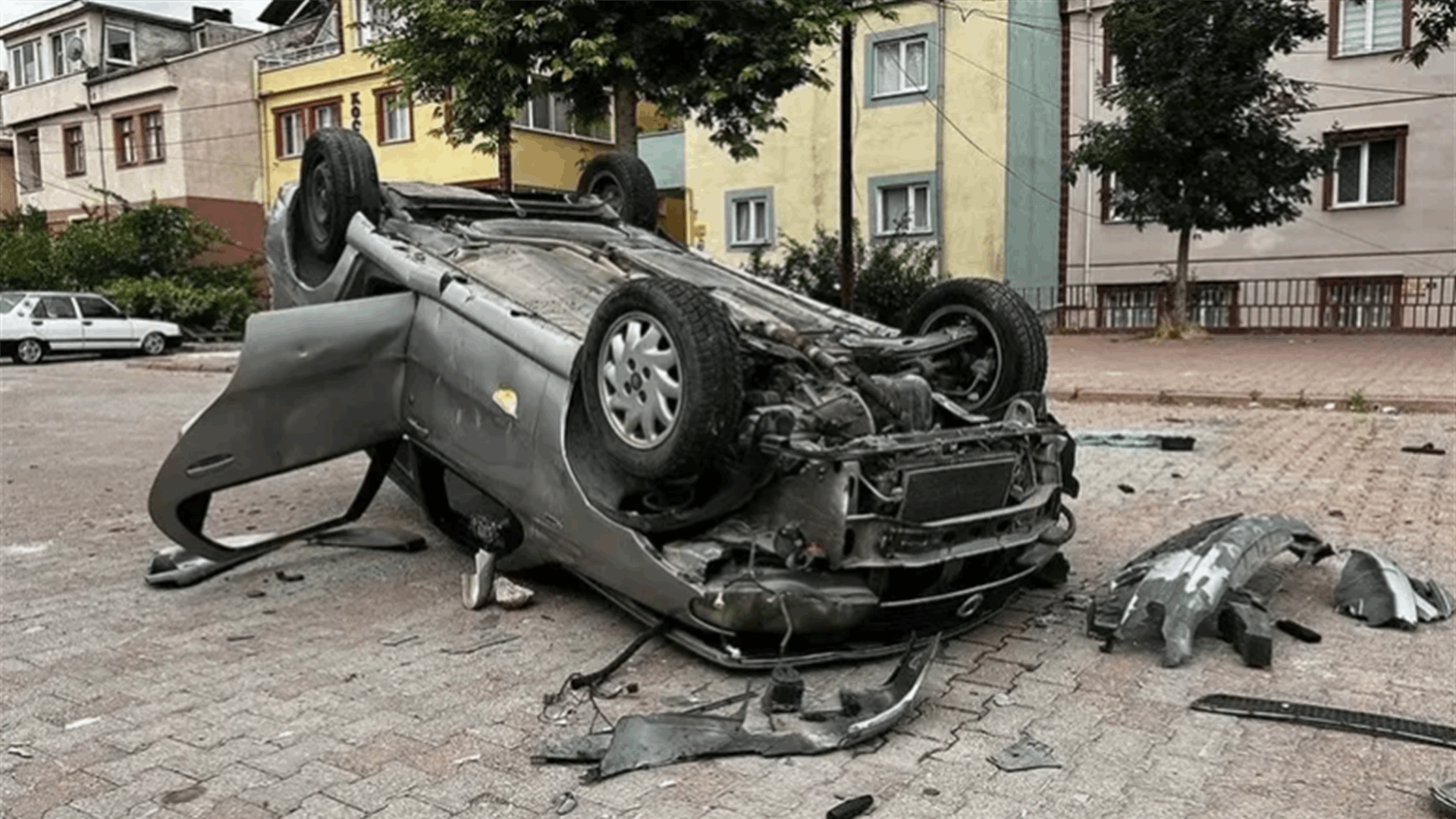 Turkey arrests 67 after mob attacks Syrian properties