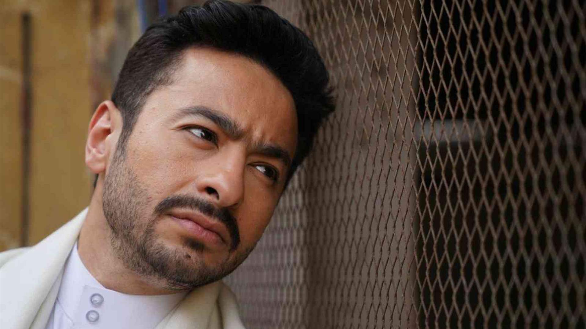 بعد عودته من أداء فريضة الحج... حمادة هلال يتعرض لوعكة صحية وهذا وضعه الحالي