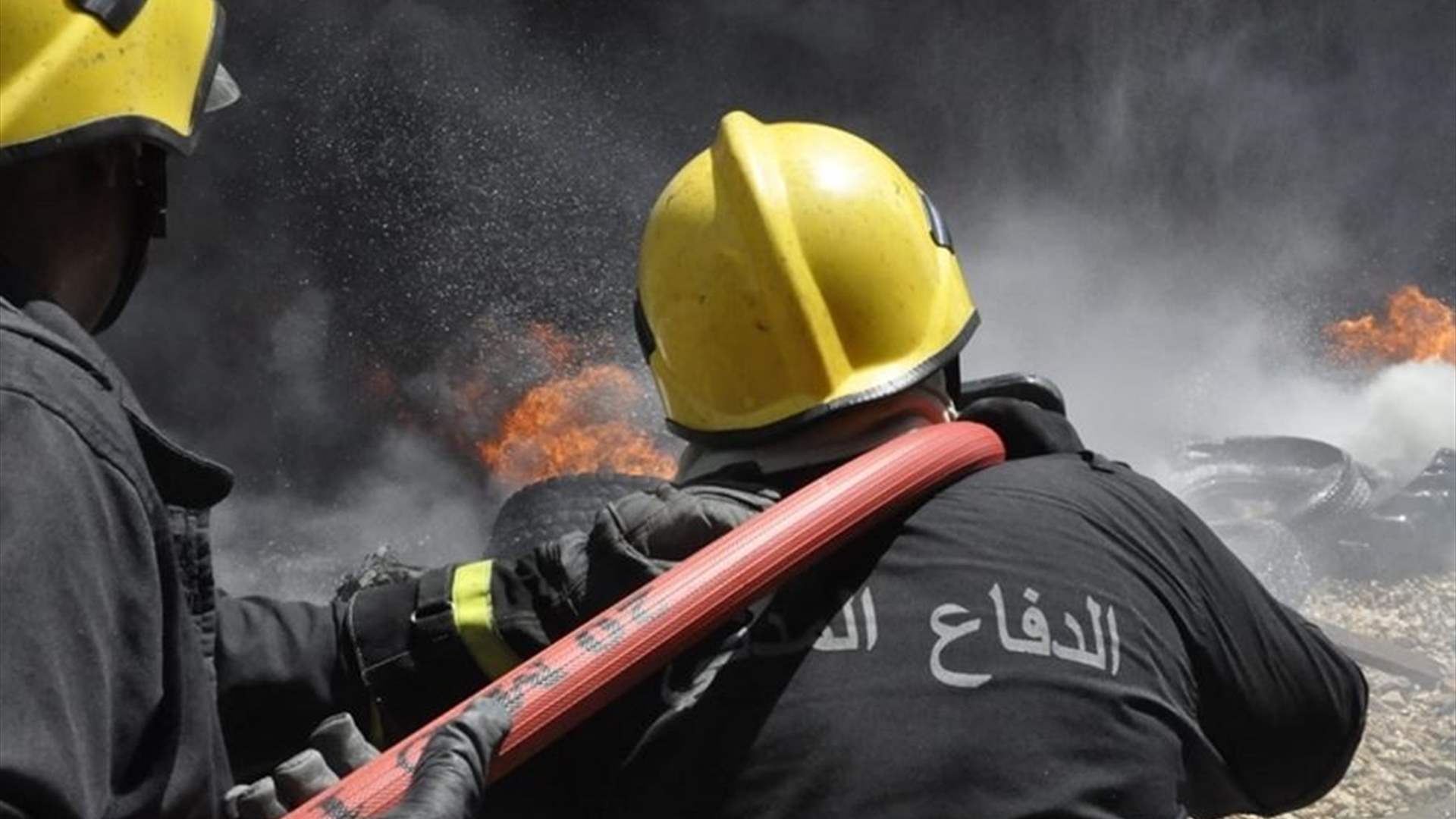 الدفاع المدنيّ انتشل جثمان شهيد اثر غارة في الحوش-صور