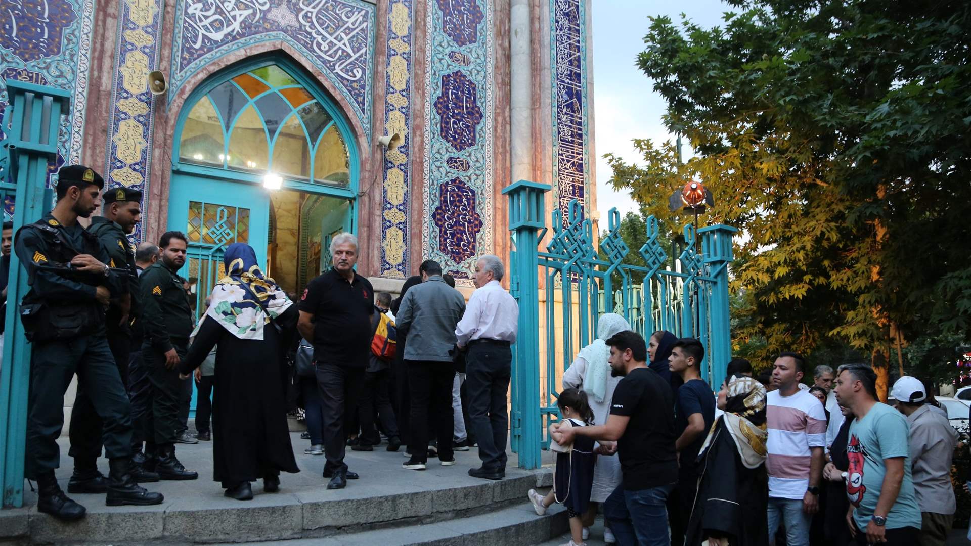 Iranians to vote in run-off presidential election amid widespread apathy
