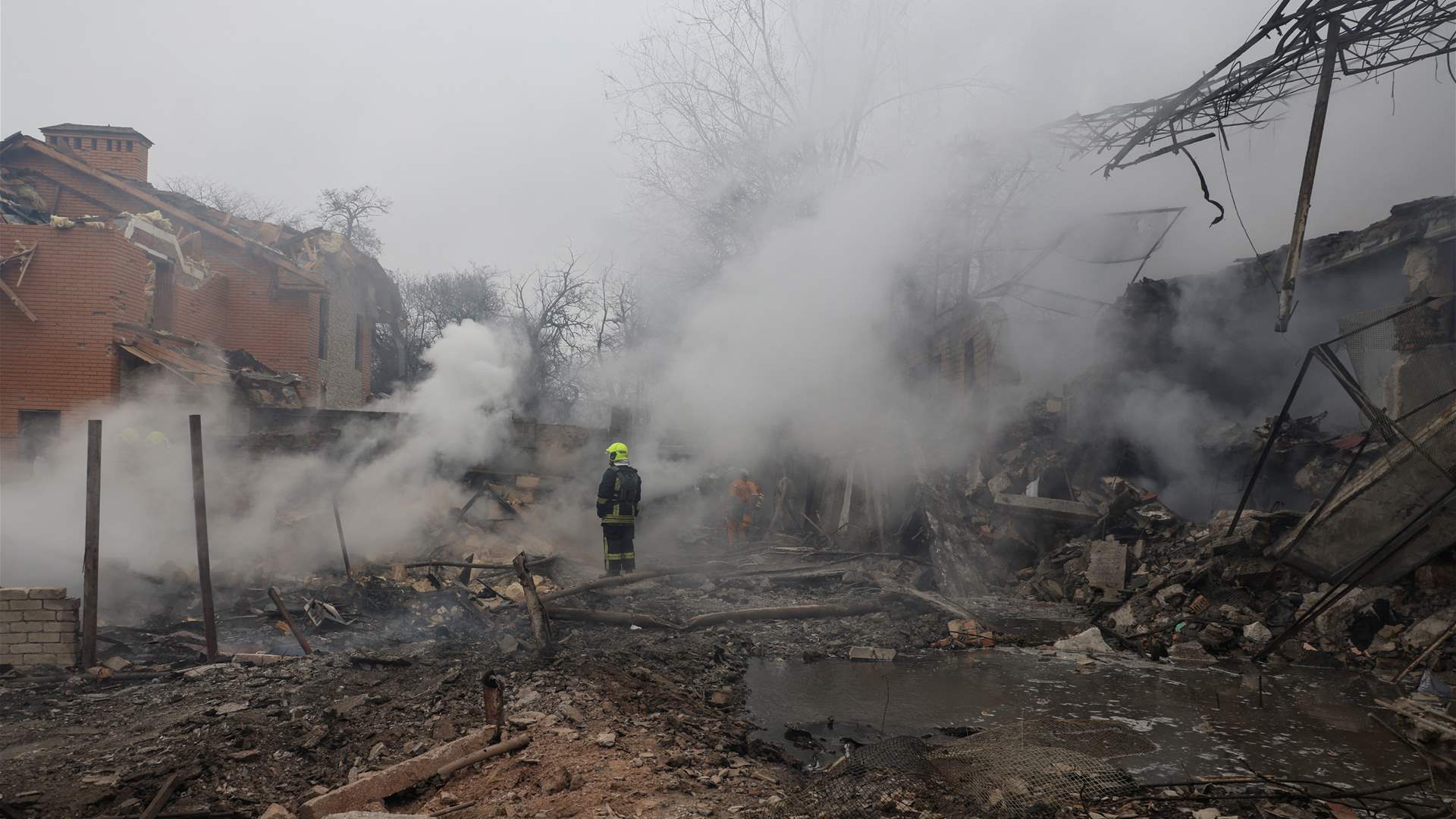Russian attacks kill three, injure 20 in Ukraine&#39;s east