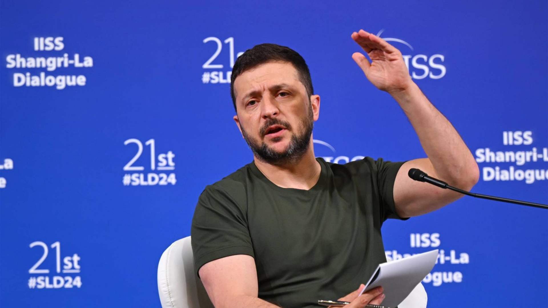 زيلينسكي: أكثر من 40 صاروخًا روسيًا أطلقت على مدن أوكرانية