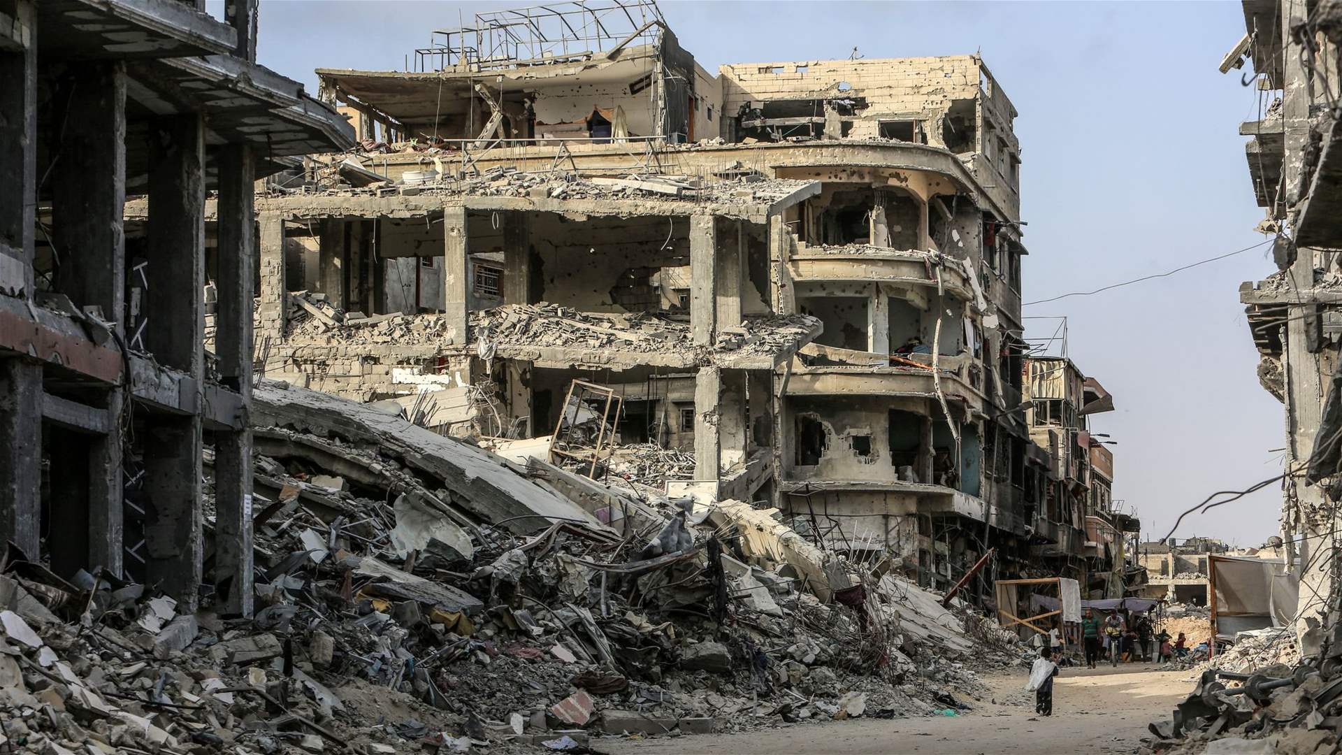 حماس: إستشهاد وإصابة ما لا يقل عن 100 فلسطيني في هجوم إسرائيلي على خان يونس
