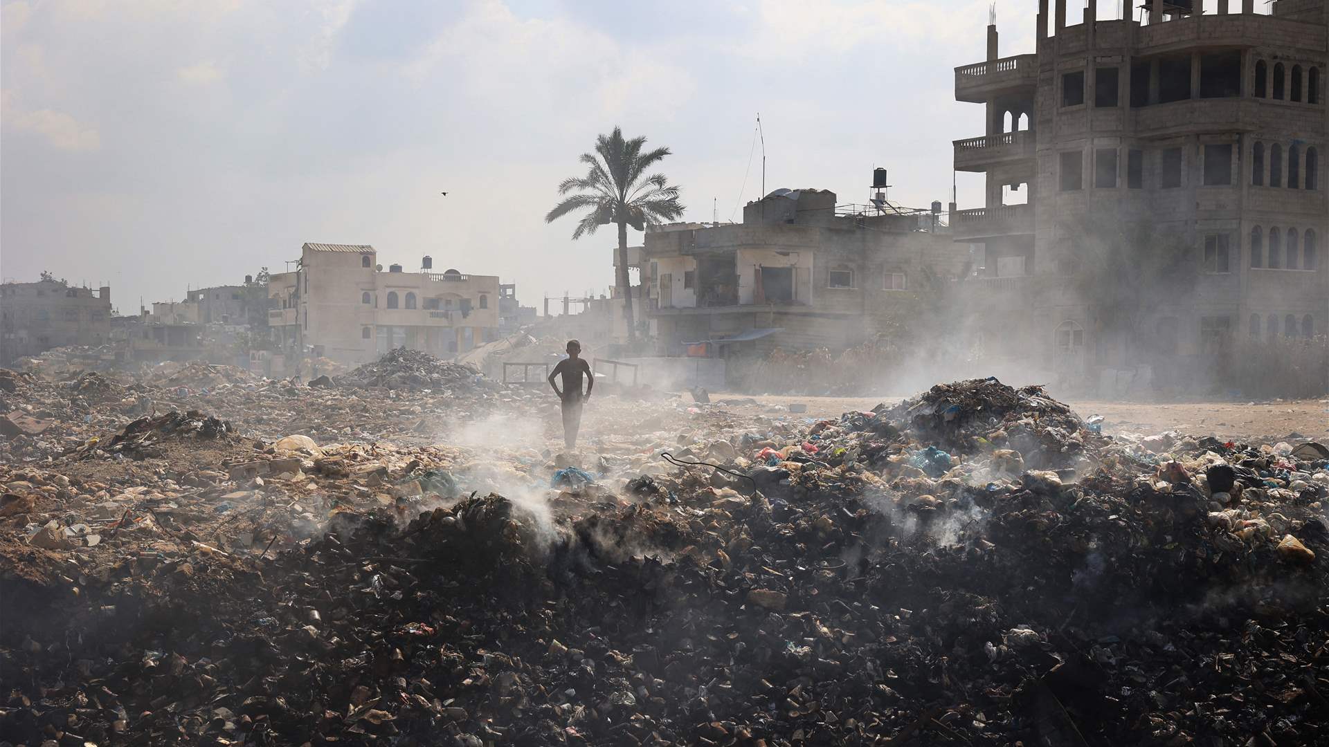 Israel launches new Gaza strikes after attacks in safe zone
