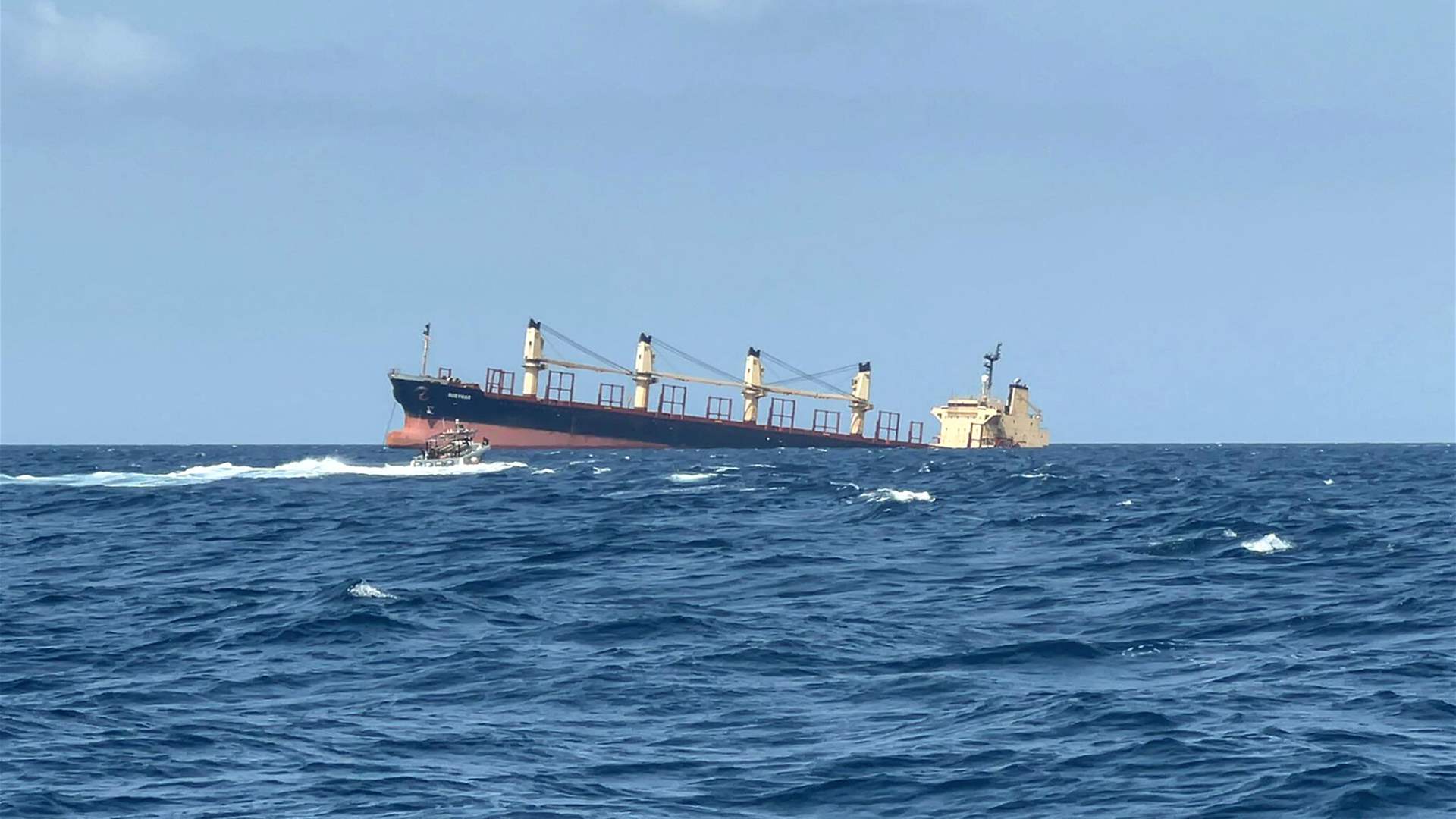 US army confirms Houthi attacks on vessels in Red Sea