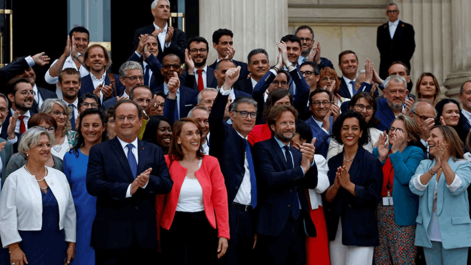 French left fights over PM role, with current government set to resign