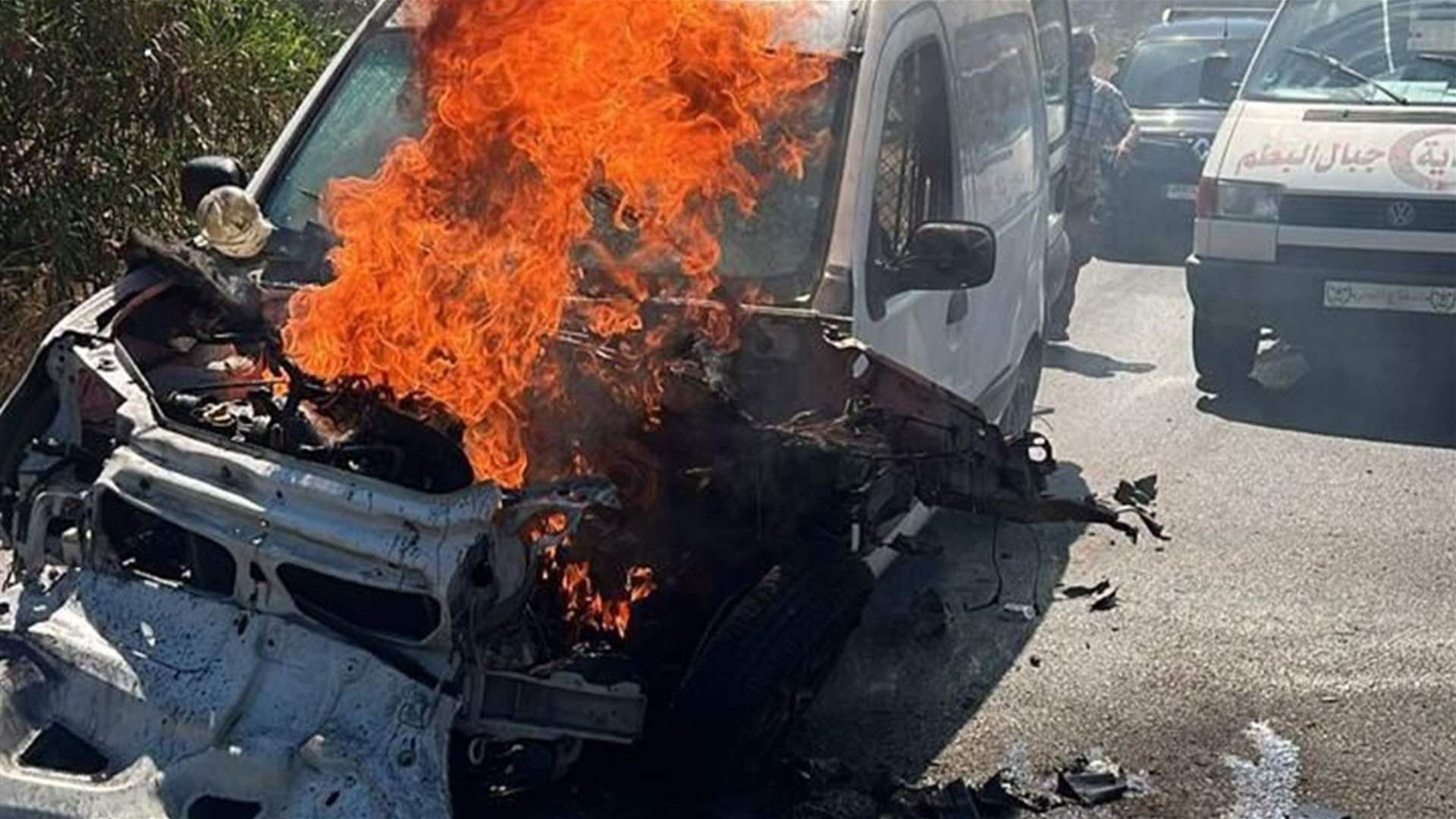 Airstrike targets car in Tyre District, South Lebanon: Thursday attacks 