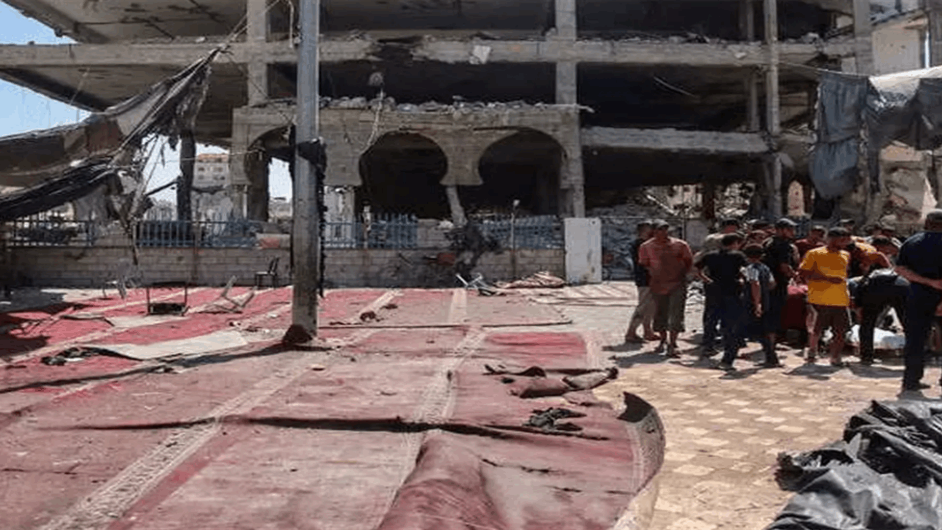 Oman Shi&#39;ite mosque attackers were Omani citizens