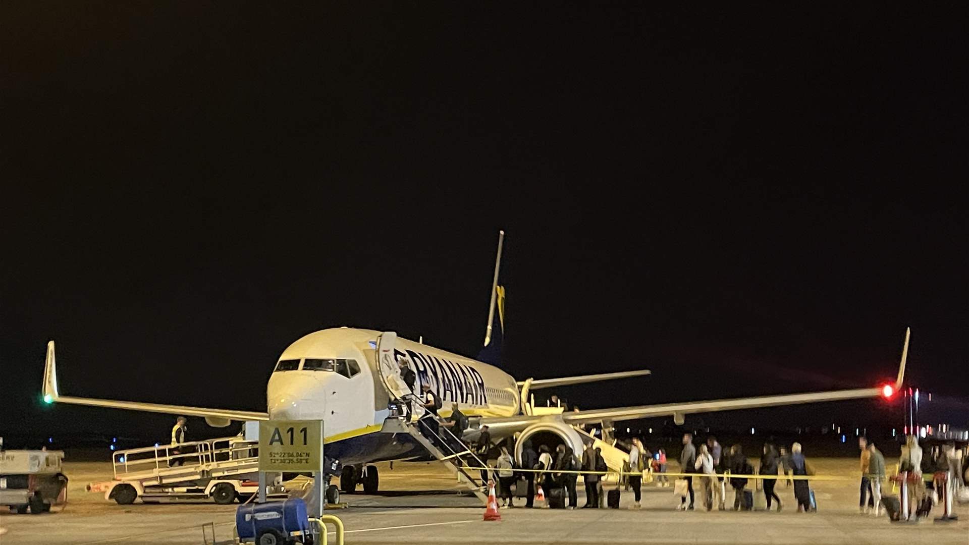 Flights partially resume at Berlin airport after outage