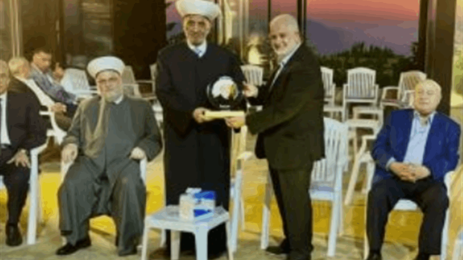 دريان: المعارضة لا تخرج من أزمة ولا يزايدن أحد علينا في احتضاننا للقضية الفلسطينية