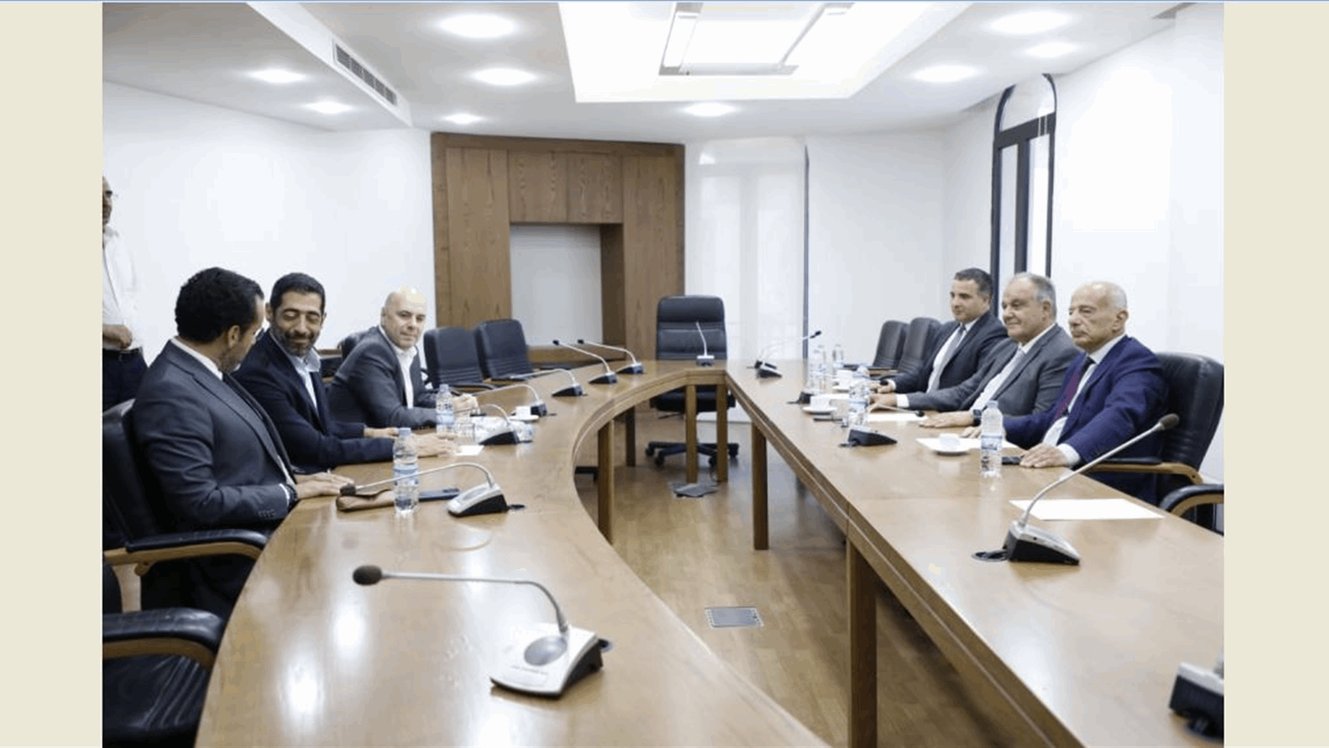 نواب المعارضة التقوا نوابا مستقلين في اطار مبادرتهم حول الاستحقاق الرئاسي