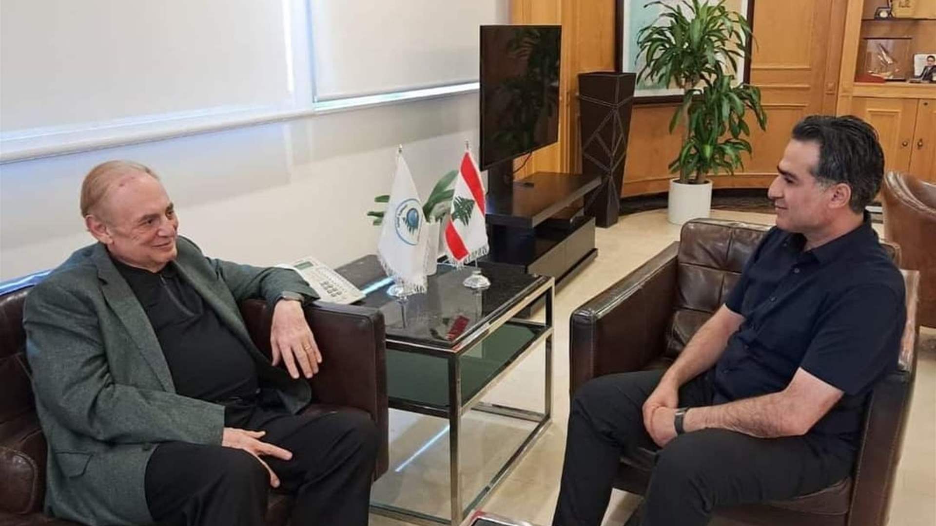 البستاني تابع مع حمية تأهيل وصيانة شبكة الطرقات الداخلية في الشوف
