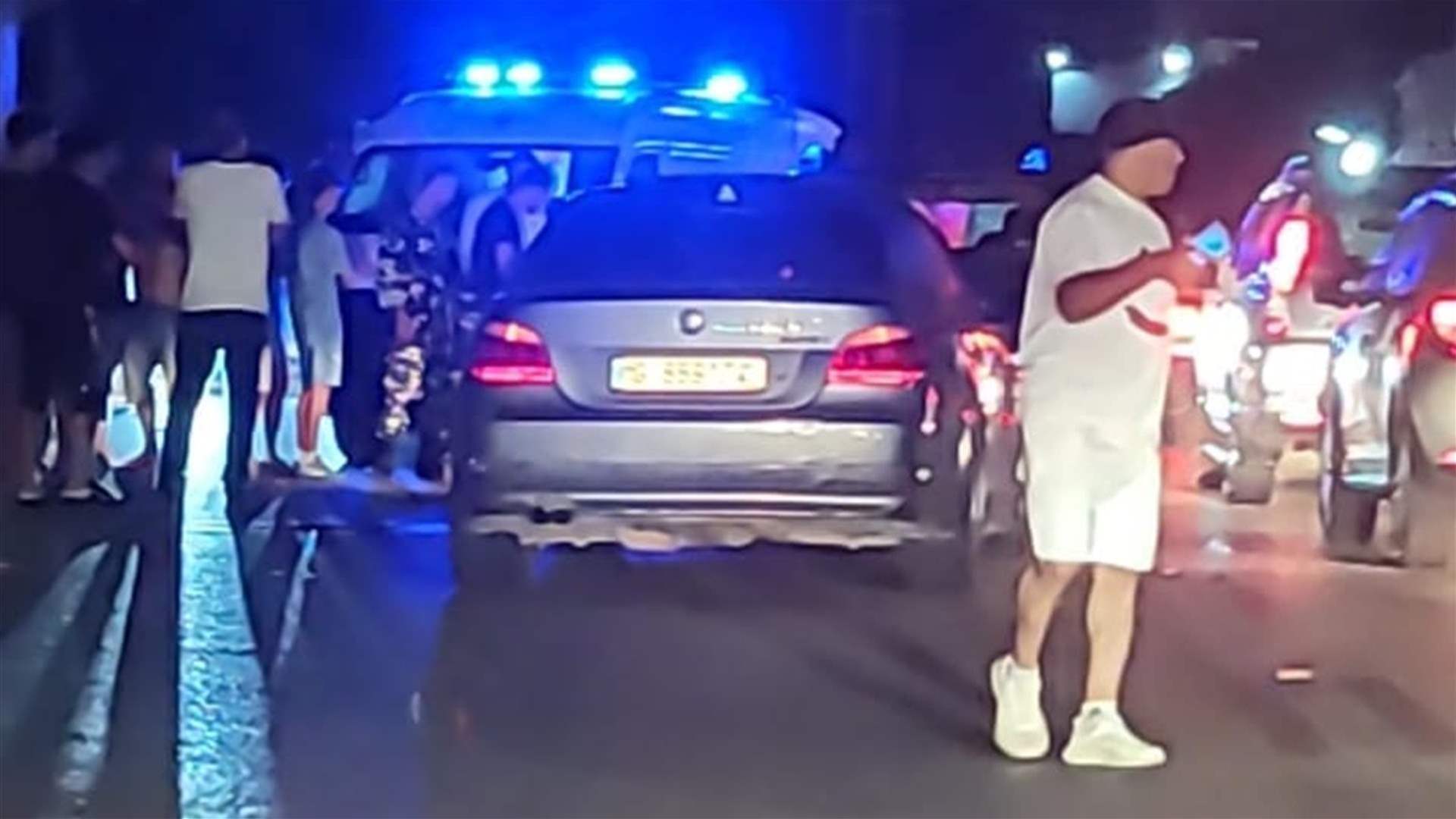 قتيلة وجريح صدمًا على أوتوستراد شكا - كفرحزير