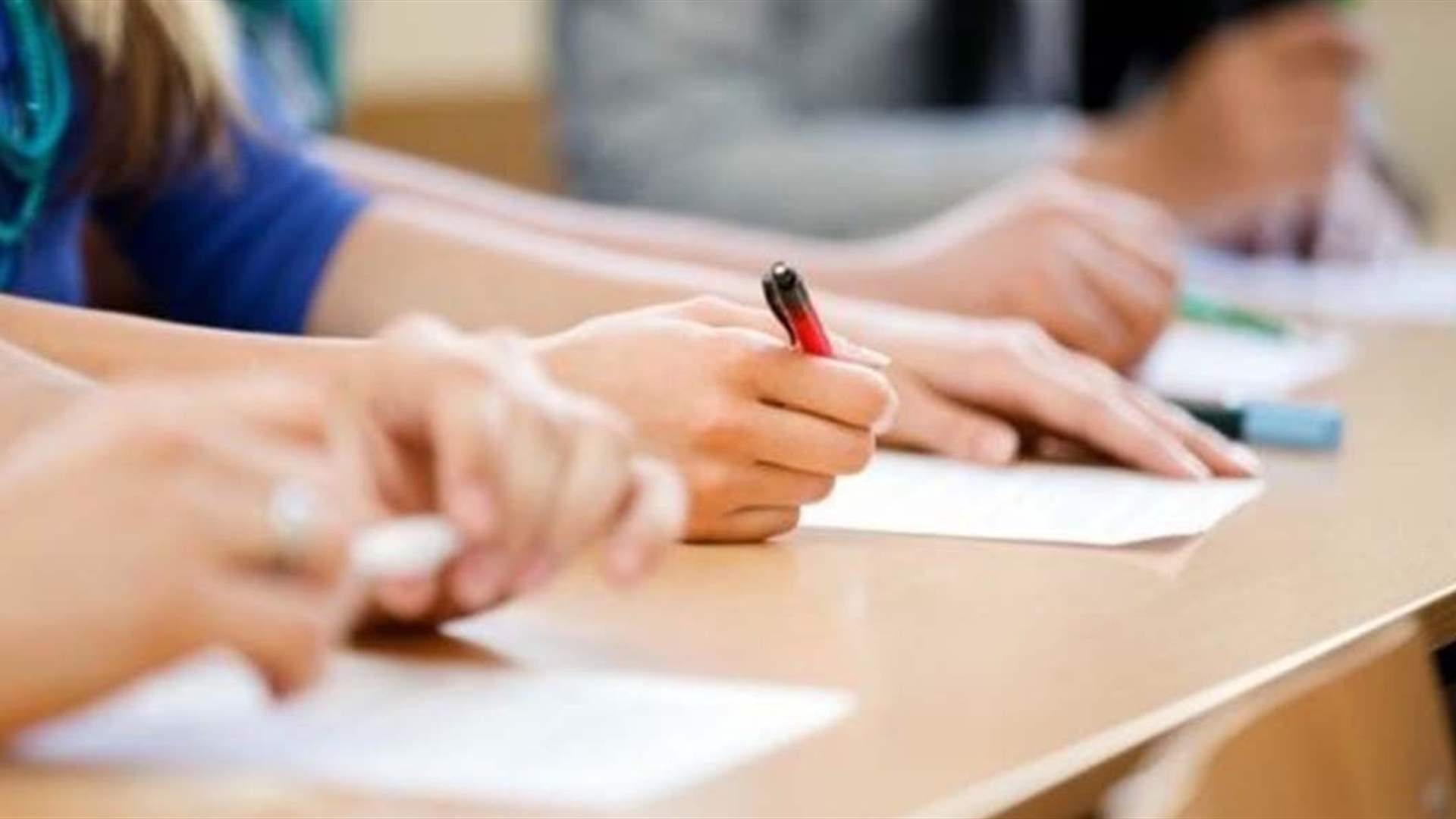 "التربية" تعلن صدور نتائج الامتحانات الرسمية لشهادة الثانوية العامة... وهكذا تراوحت النسب